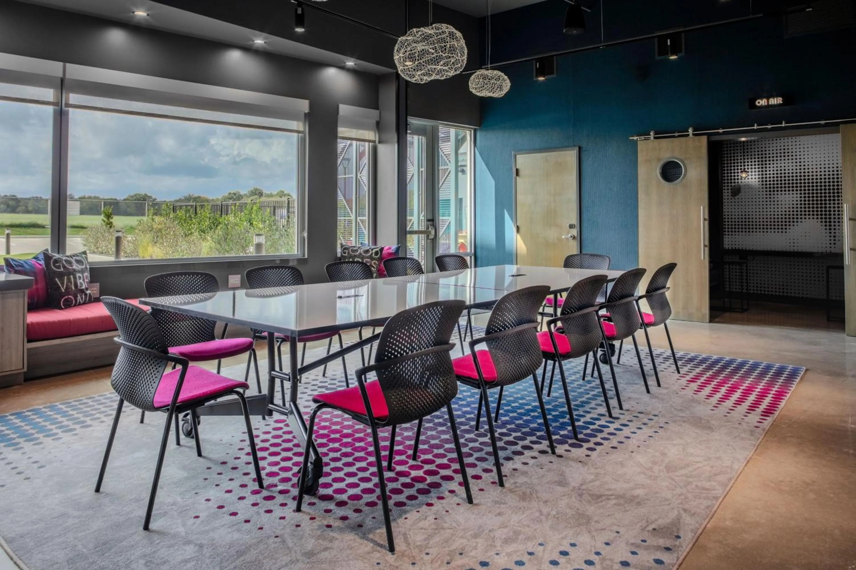 Meeting/conference room in Aloft Dallas Arlington South