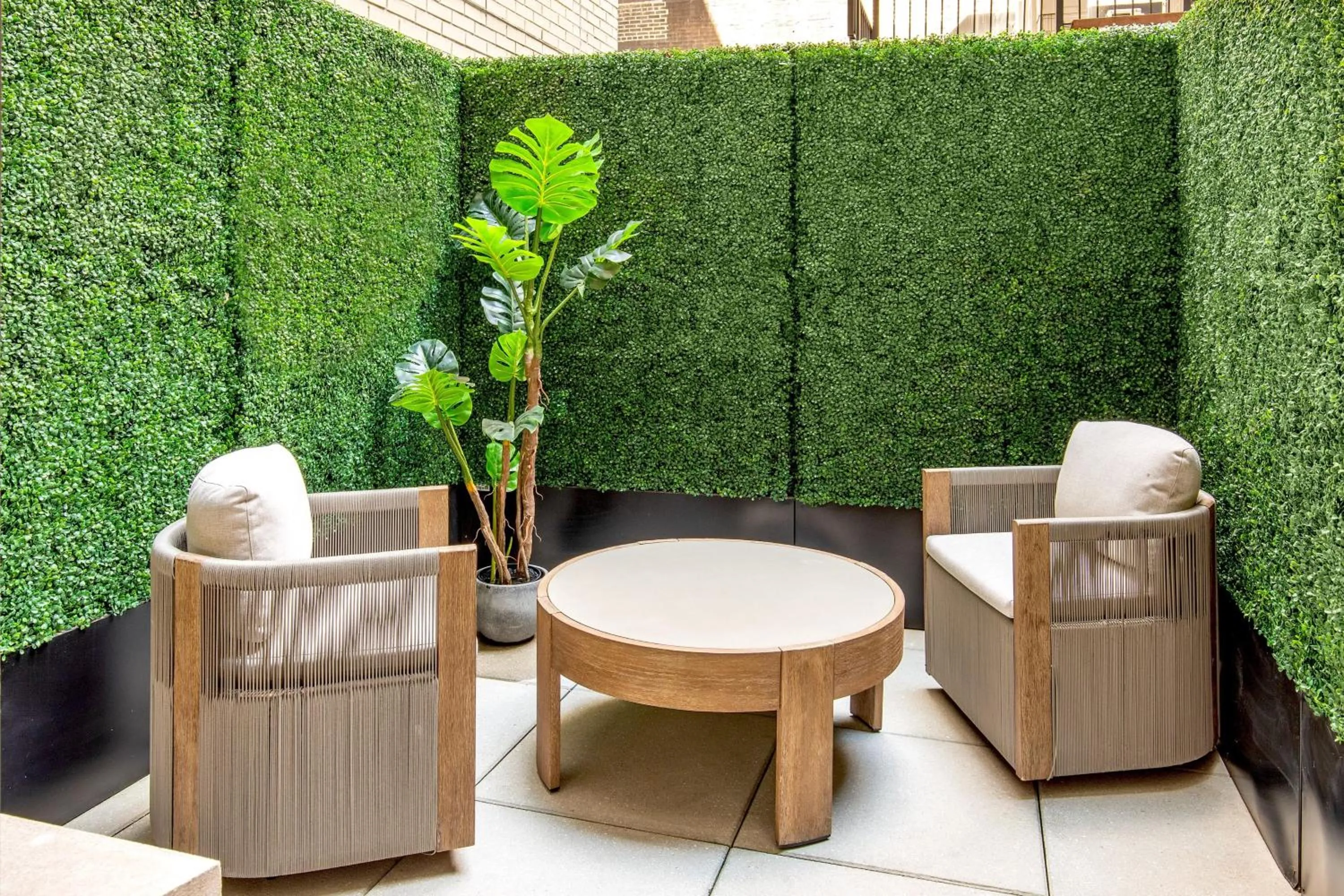 Photo of the whole room in Le Meridien New York, Fifth Avenue