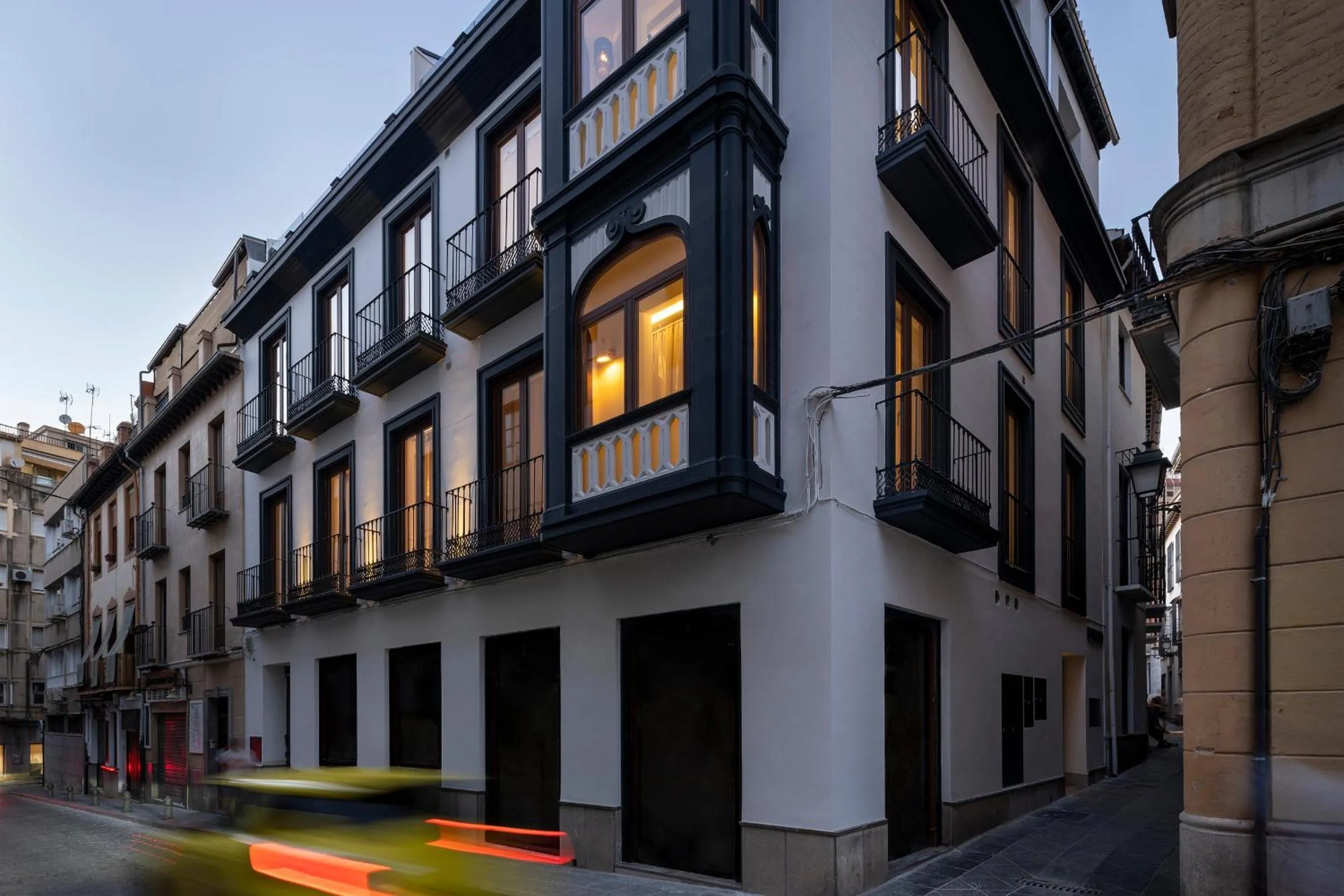 Property building in Palatina Concept Suites