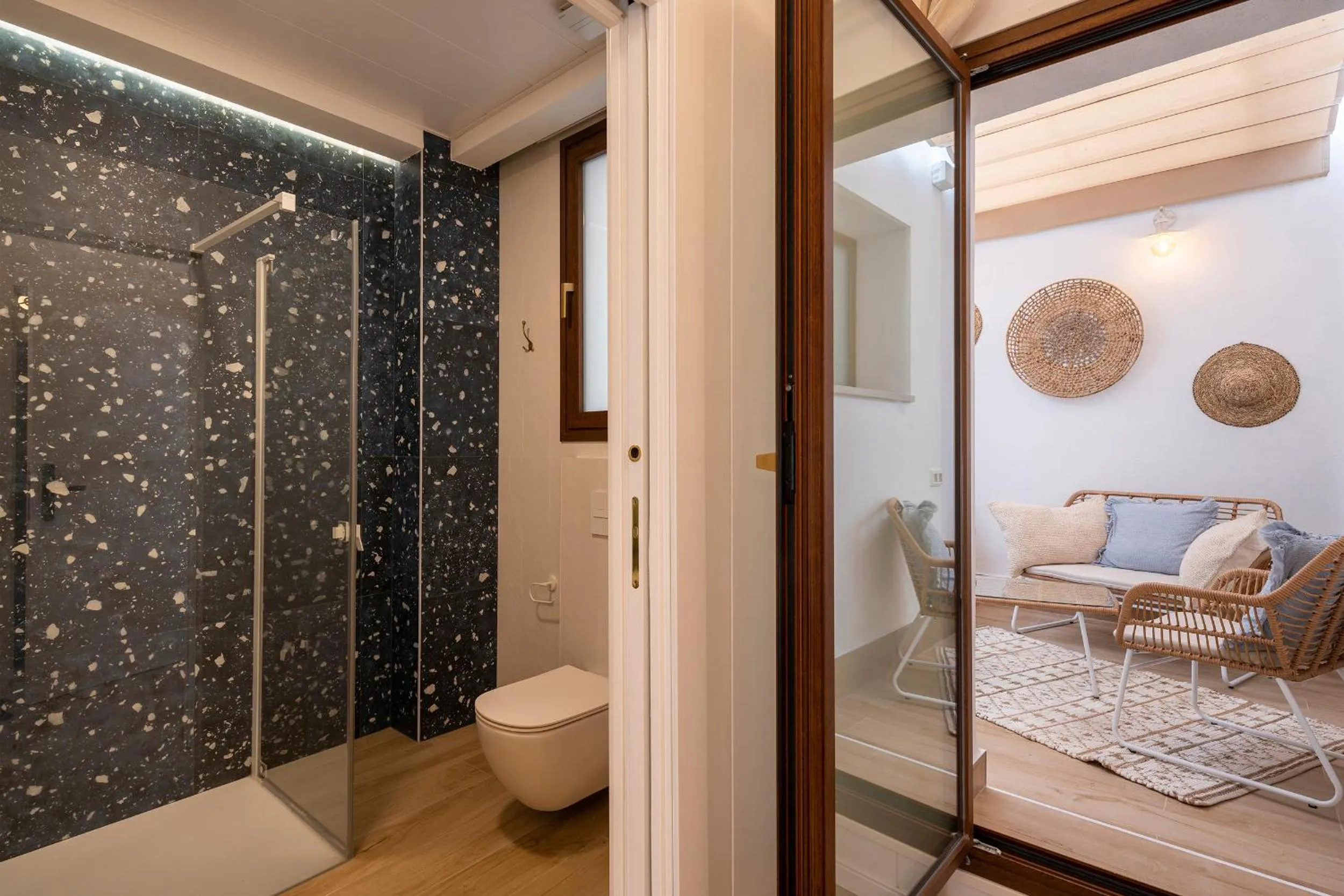 Patio in Palatina Concept Suites