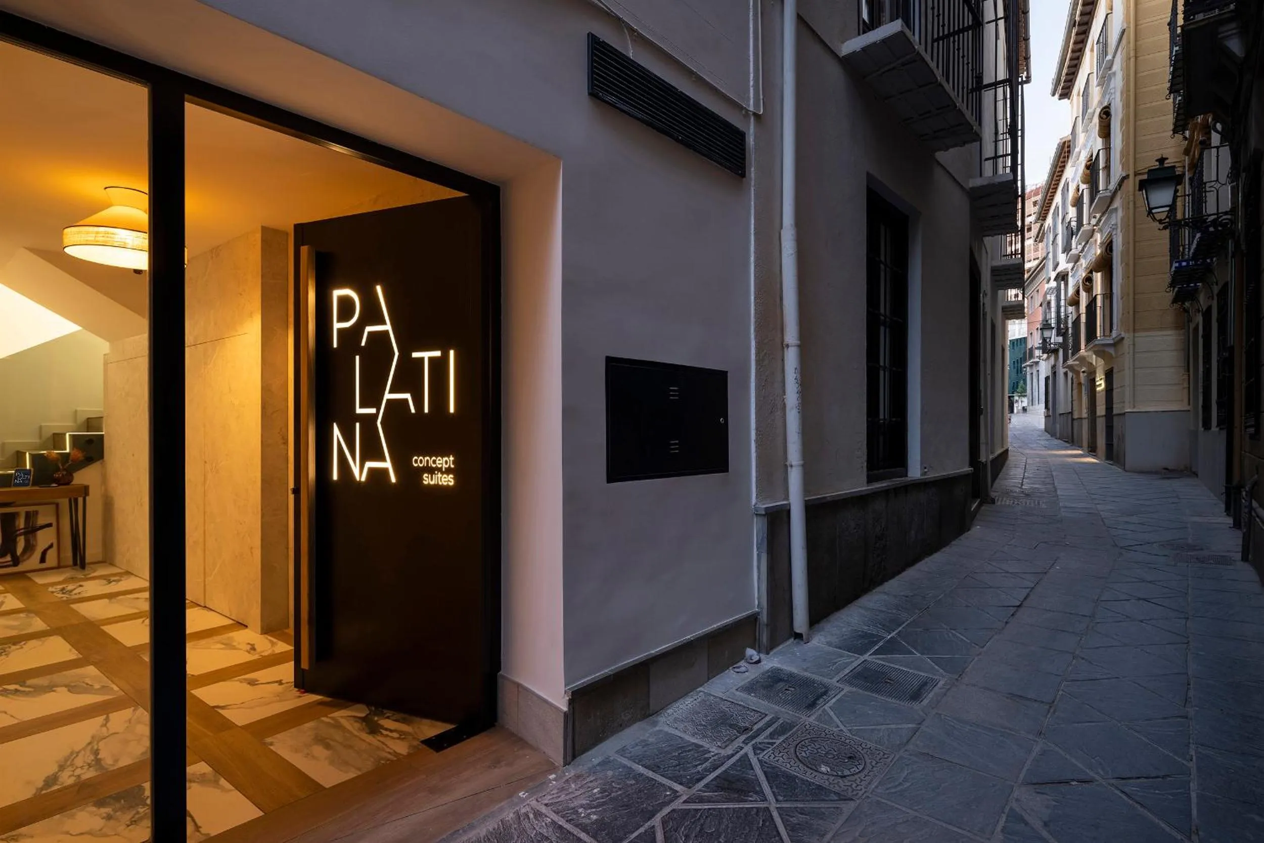 Property building in Palatina Concept Suites