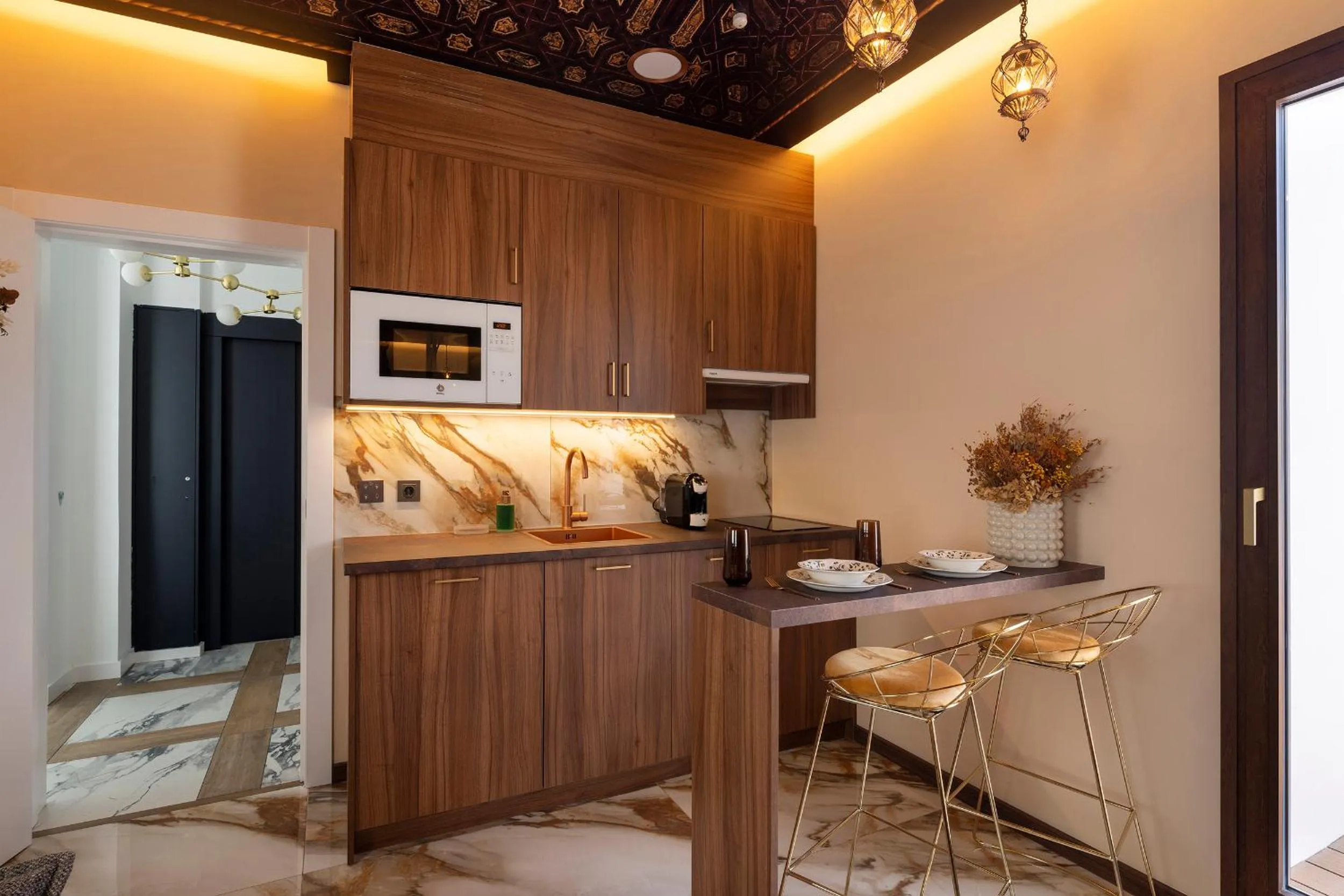 Kitchen or kitchenette in Palatina Concept Suites