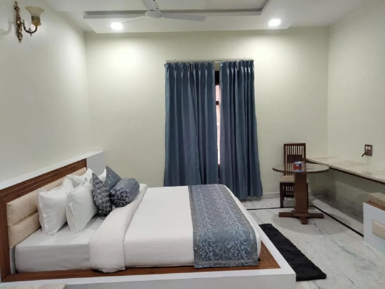 Bedroom in Matoshree Club and Resort