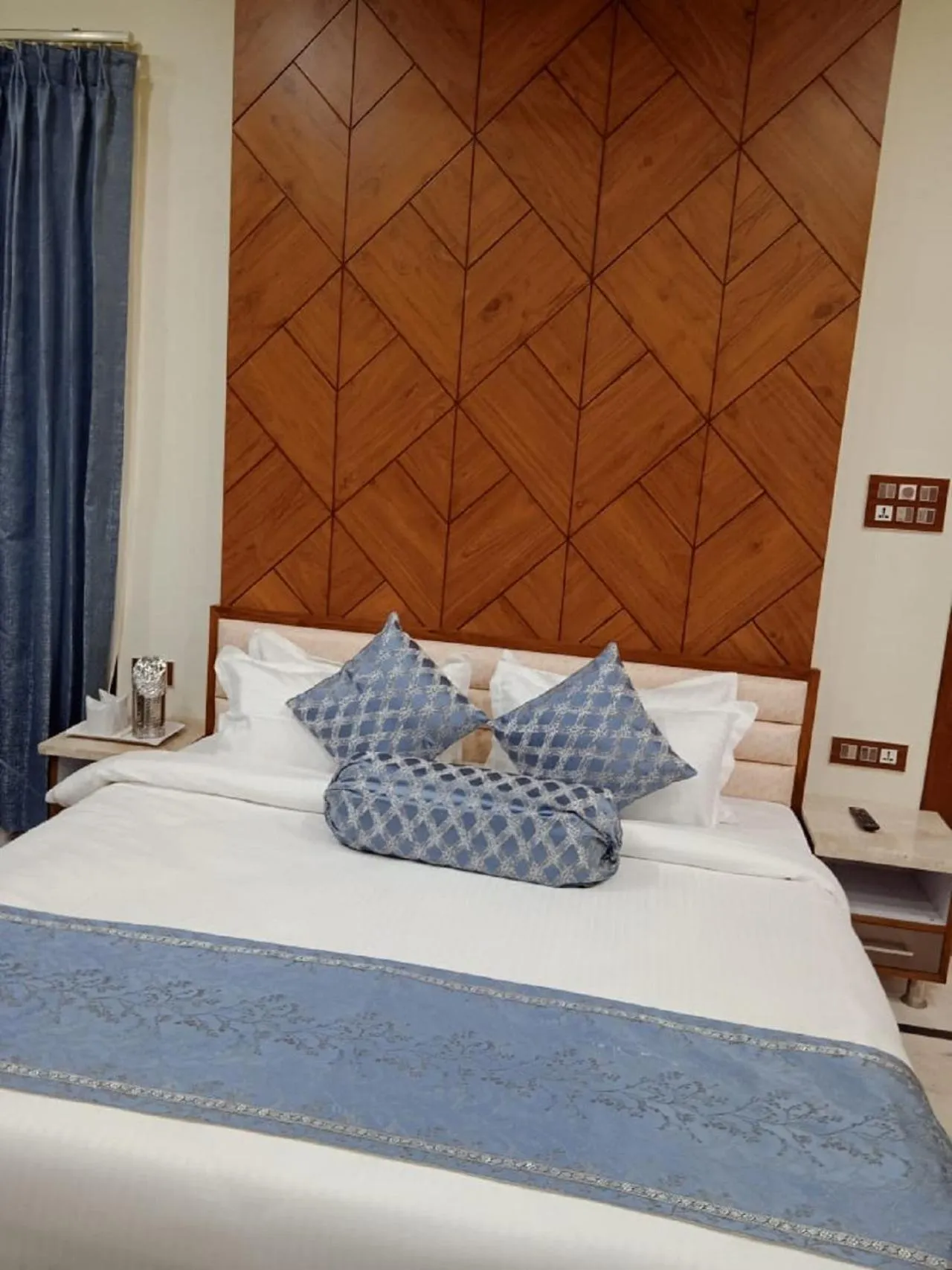 Bedroom in Matoshree Club and Resort