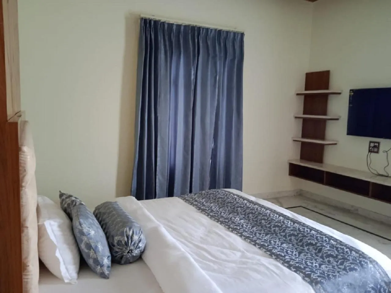 Bedroom in Matoshree Club and Resort