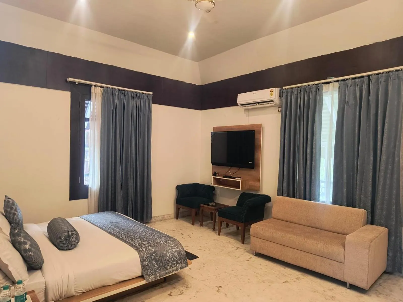 Matoshree Club and Resort