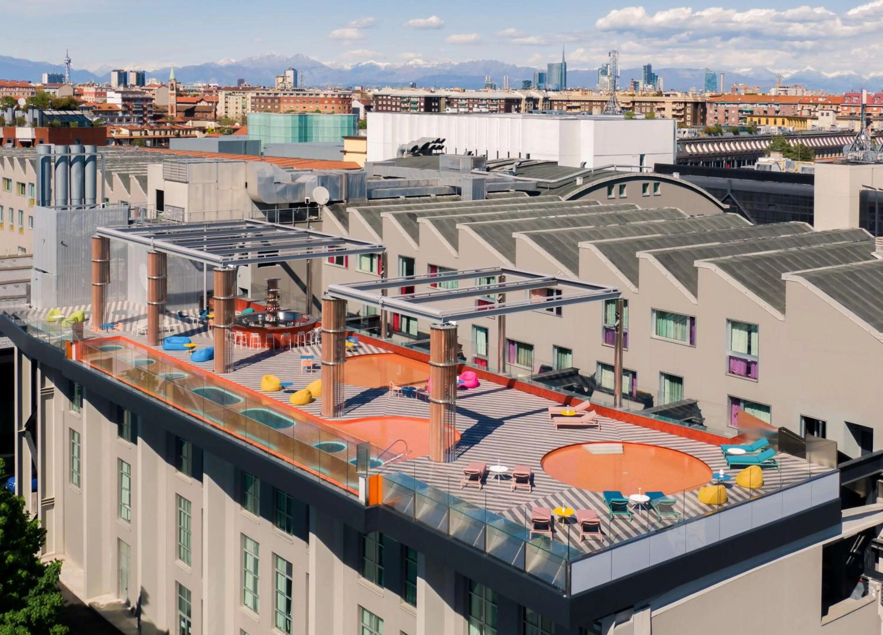 Property building in Nhow Milan