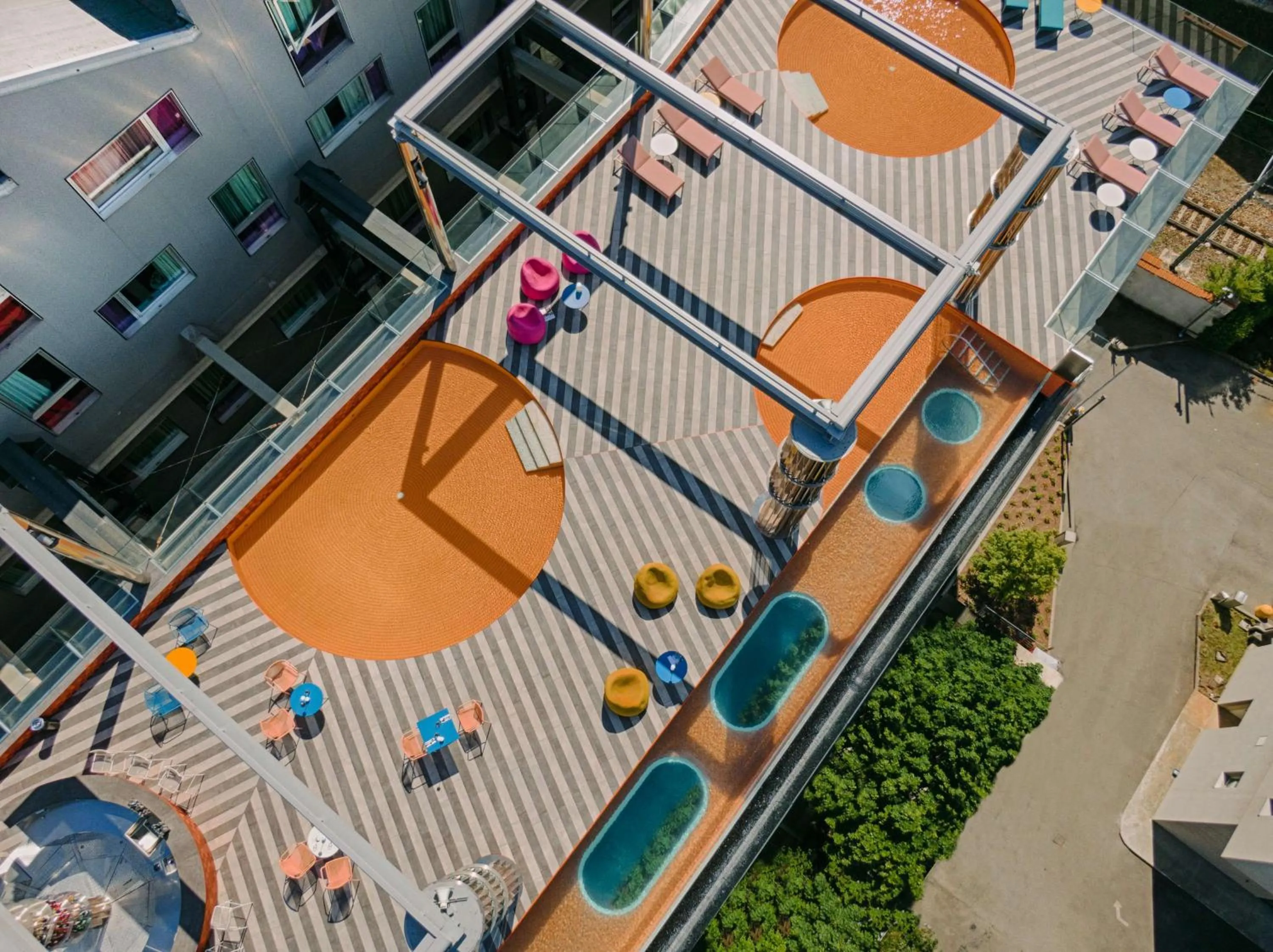 Pool view in Nhow Milan