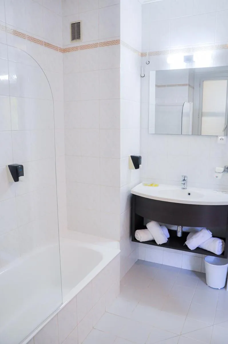 Quadruple Room in Hôtel Posta Vecchia