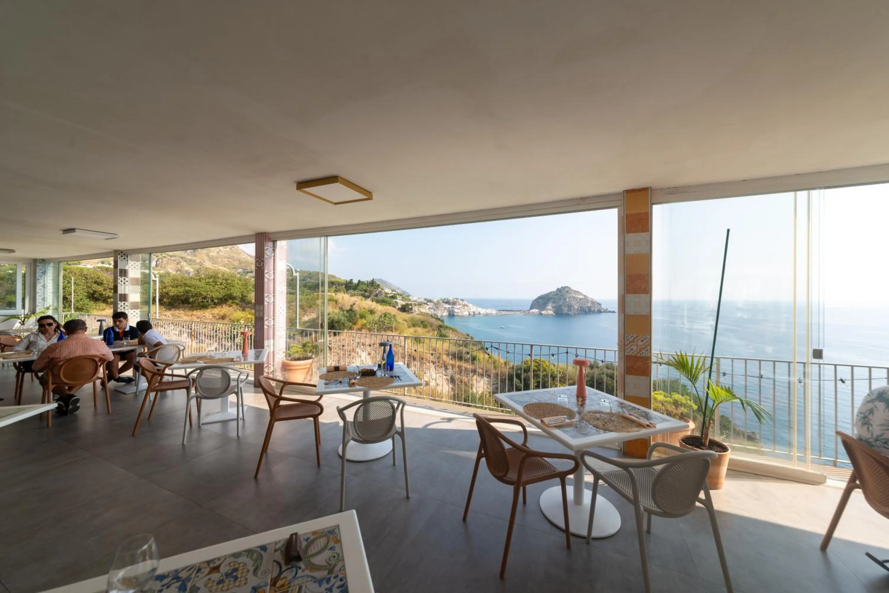 Restaurant/places to eat in Hotel Torre Sant'Angelo