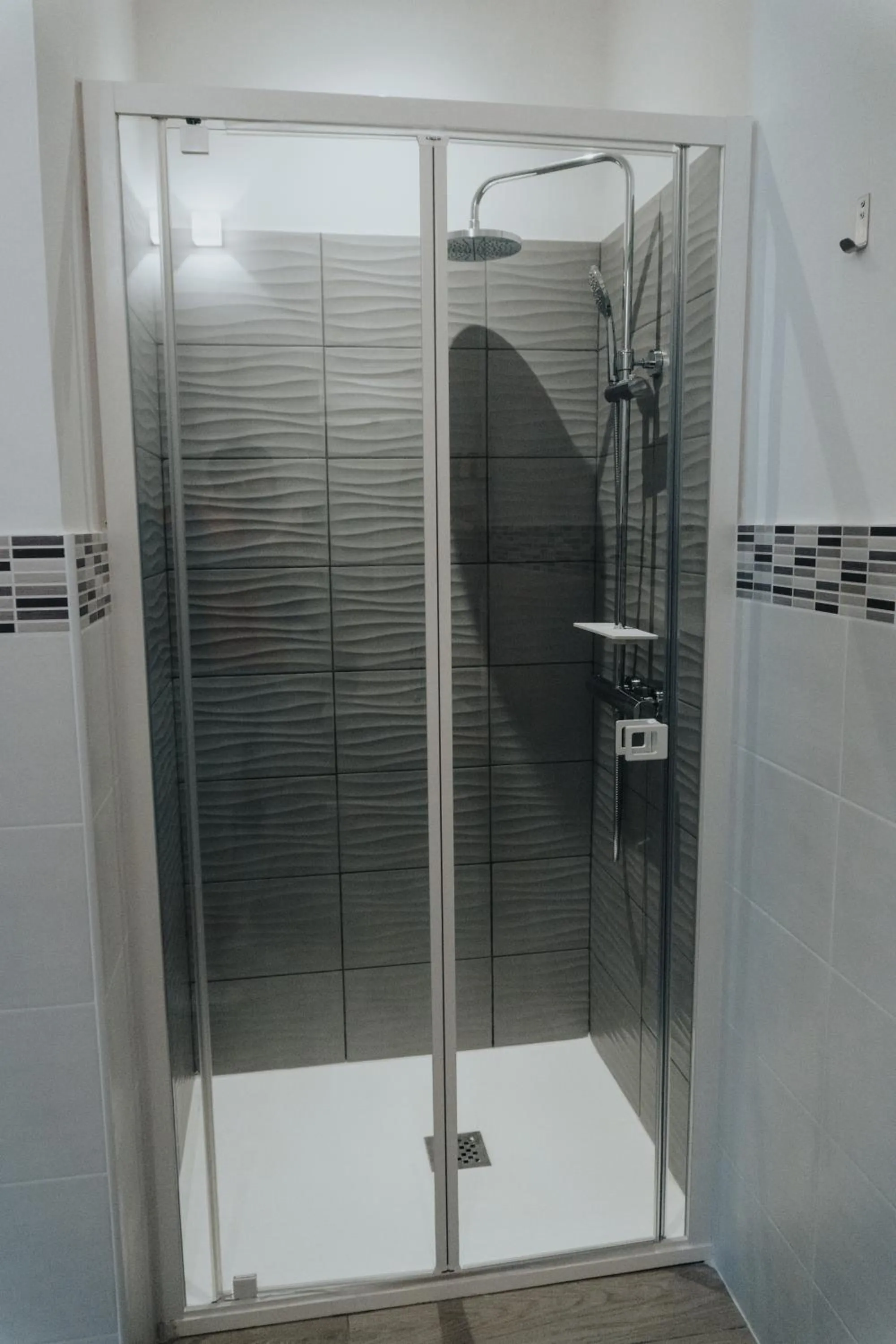 Shower in Harmony Guest House