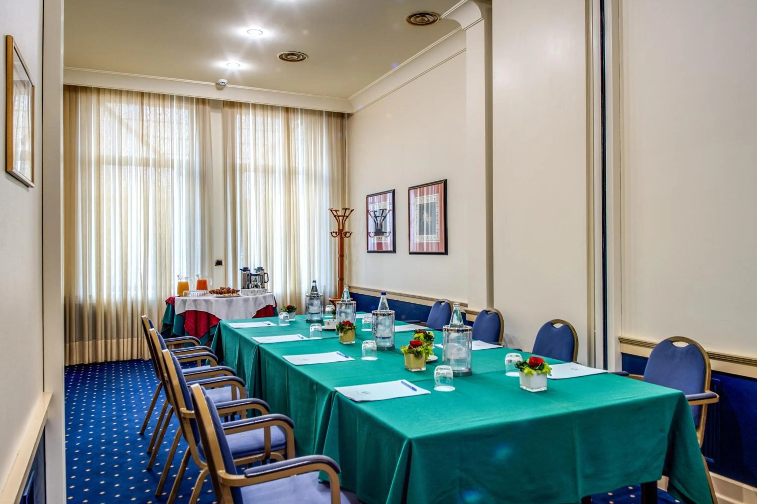 Business facilities in Hotel Auriga