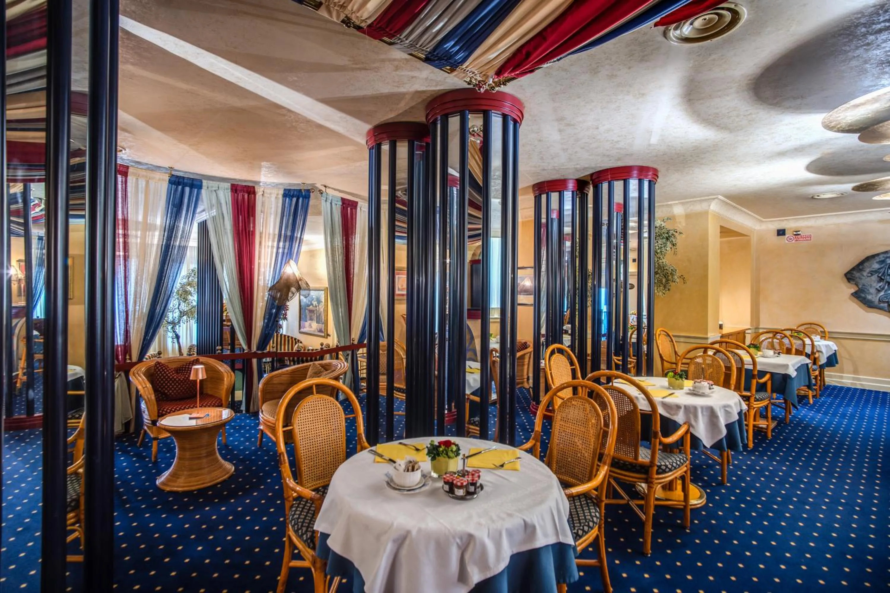 Lounge or bar in Hotel Auriga