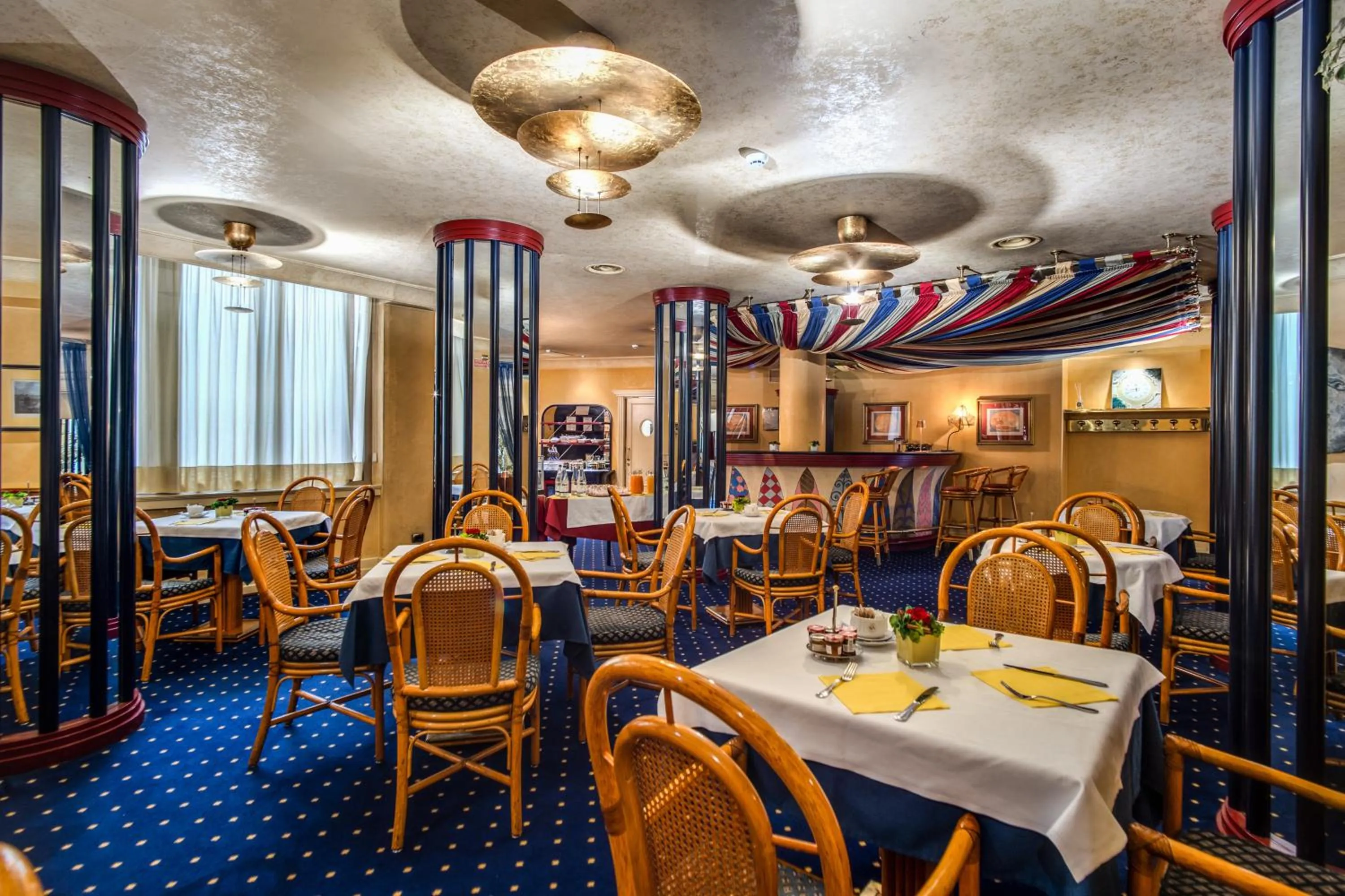 Lounge or bar in Hotel Auriga