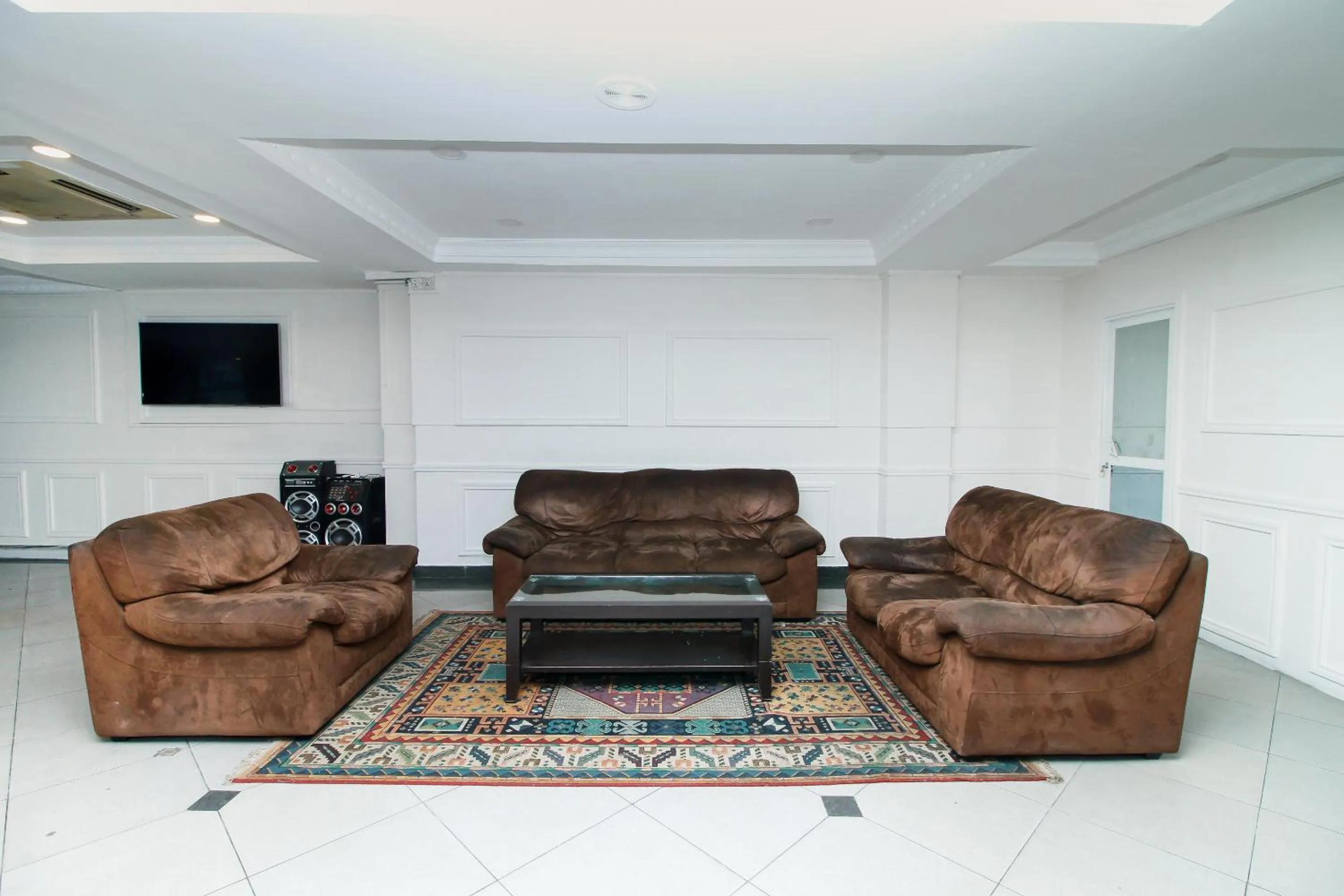 Lobby or reception in Green Palace Colombo