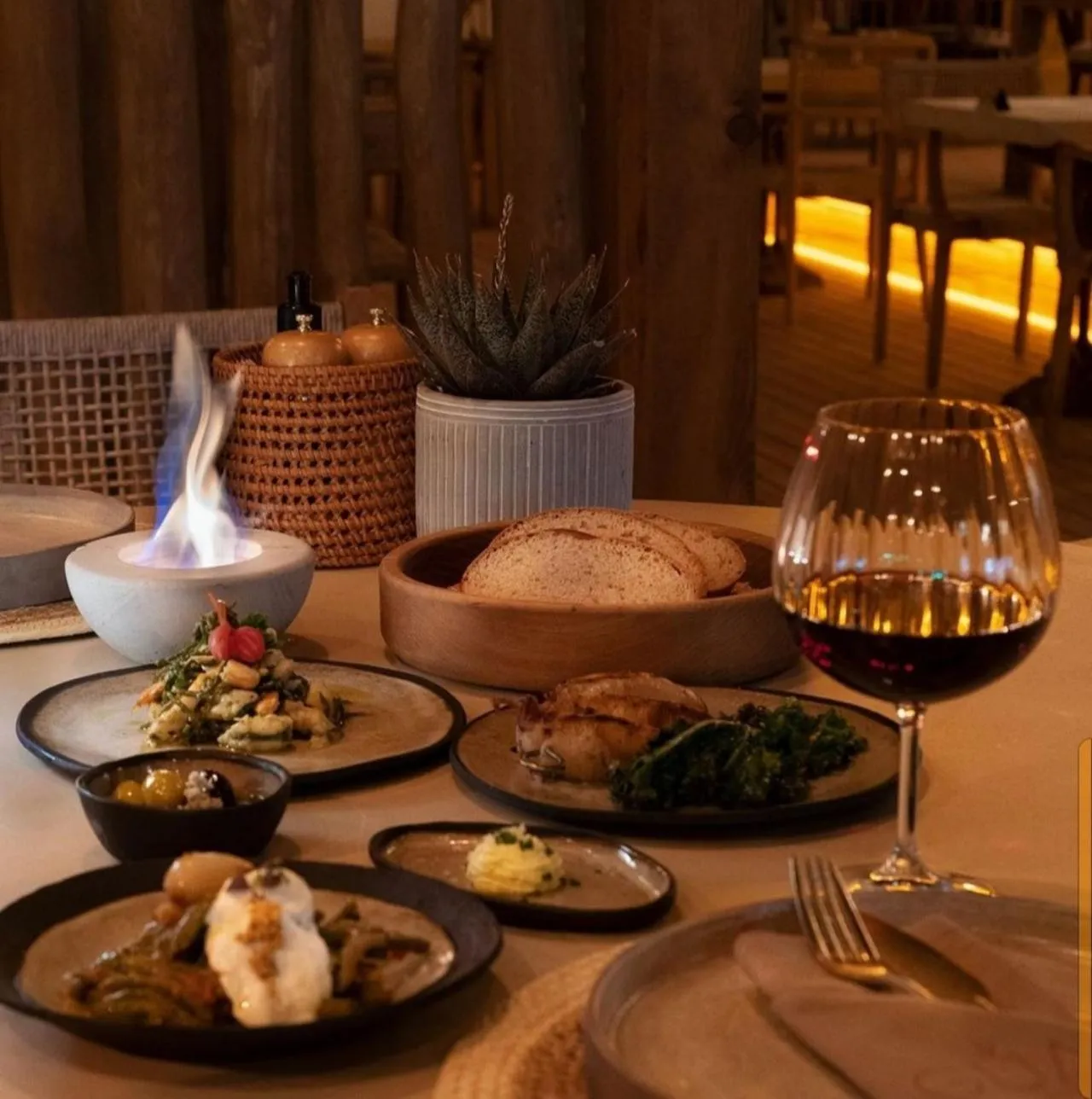 Restaurant/places to eat in Kalia Beach Hotel Side Ex Kale Motel