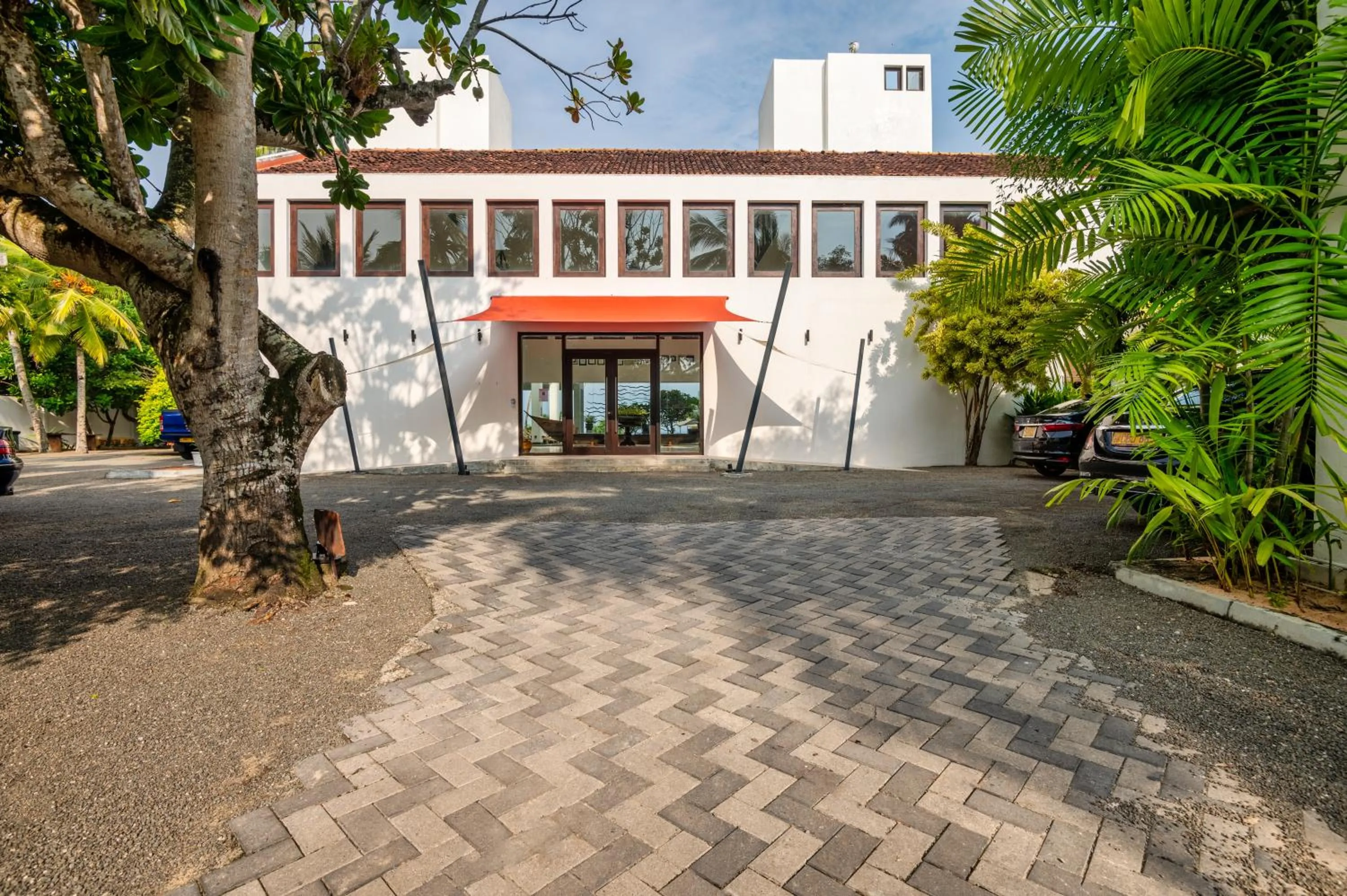 Facade/entrance in Shinagawa Beach
