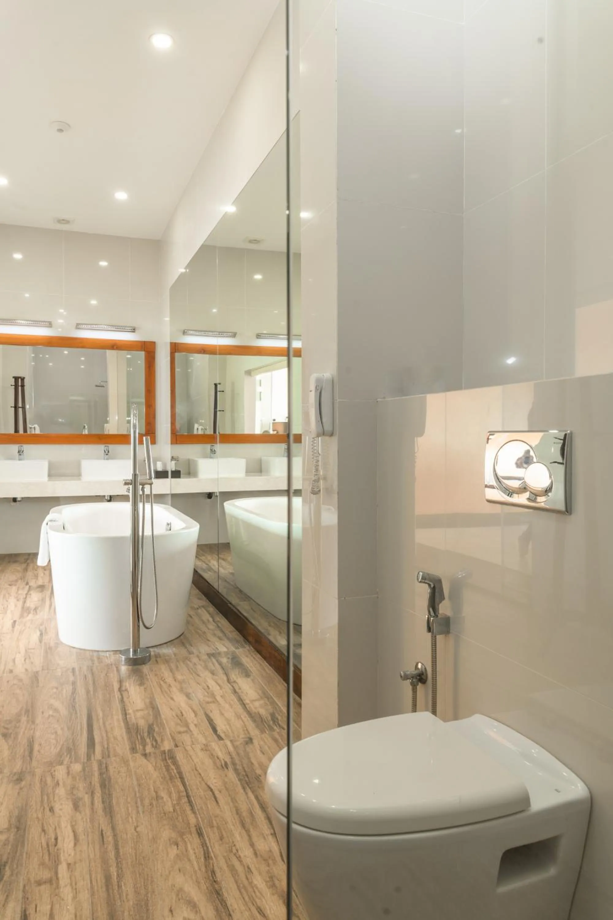 Bathroom, Bed in Shinagawa Beach