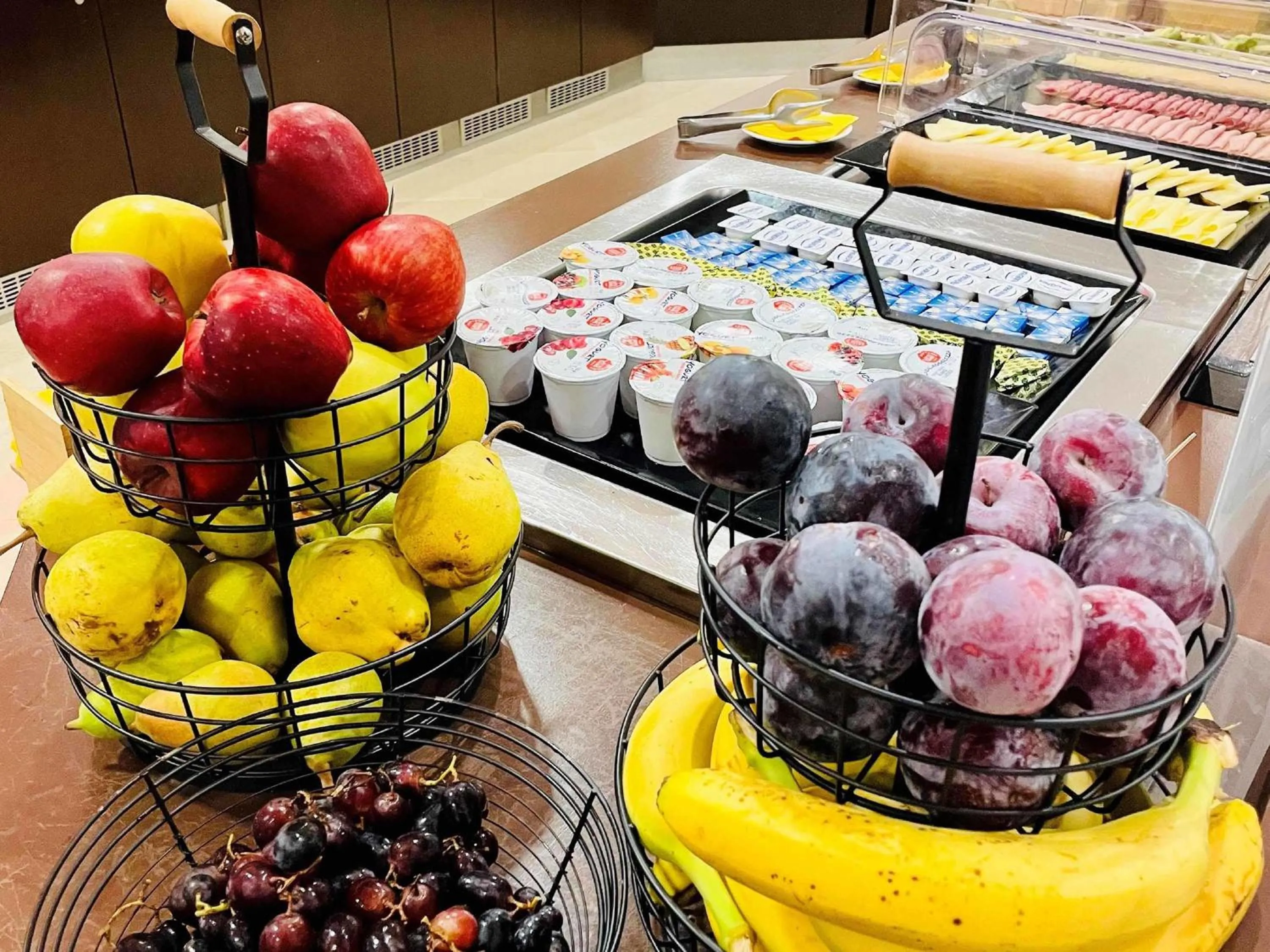 Breakfast in Mercure Leonardo da Vinci Rome Airport