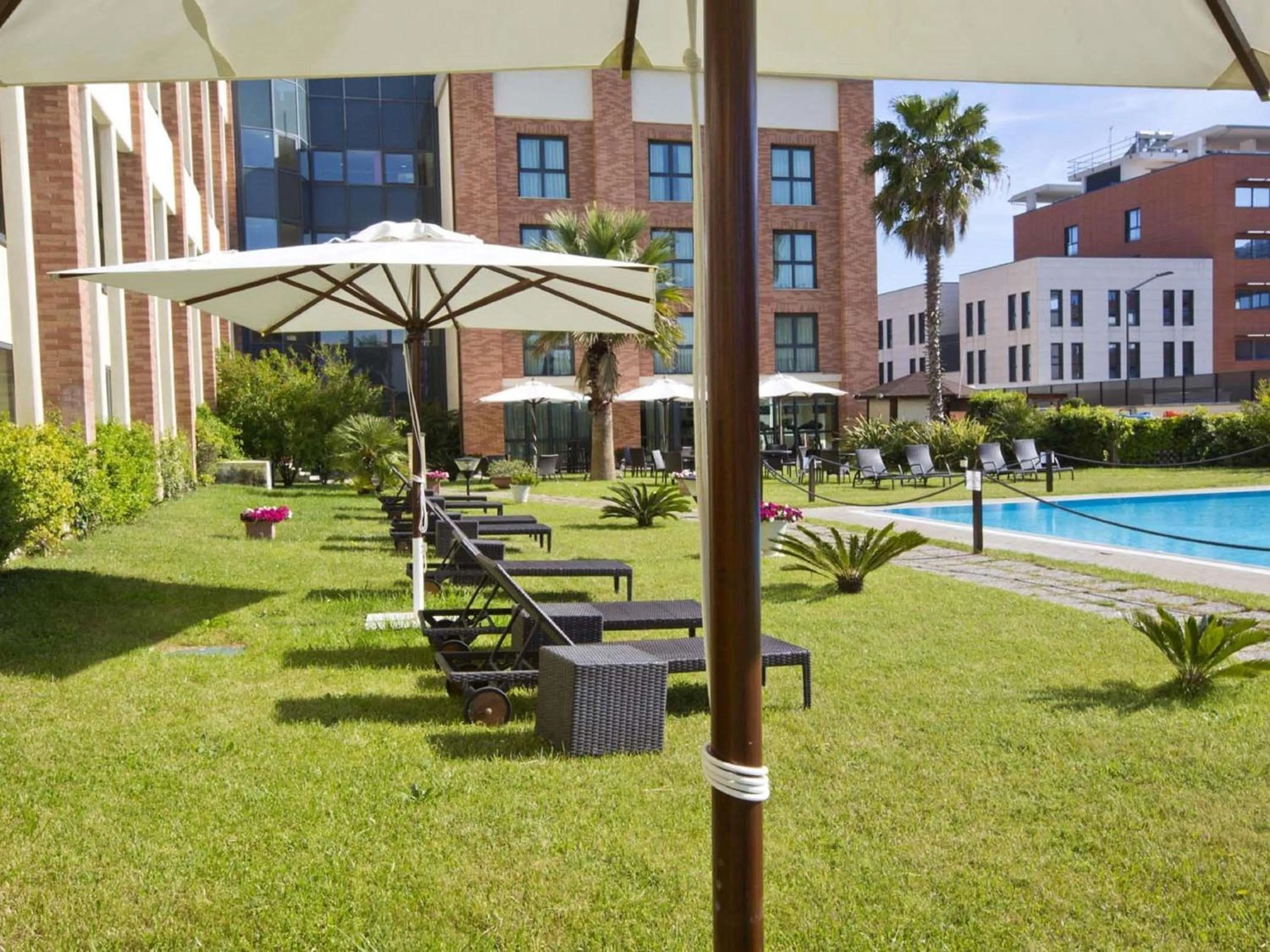 Pool view in Mercure Leonardo da Vinci Rome Airport