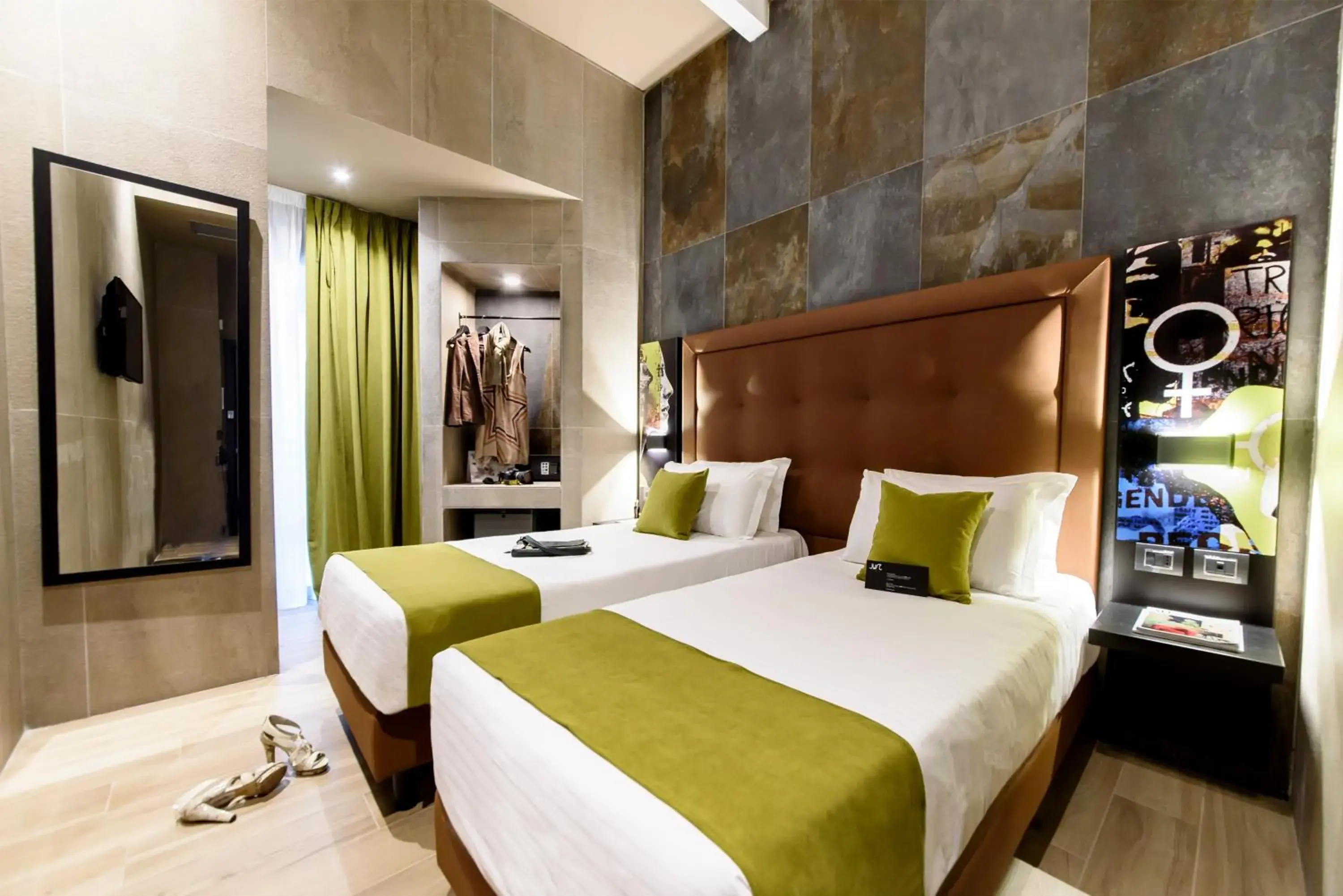 Standard Twin Room in Just Hotel Milano Standard Twin Room in Just Hotel Milano