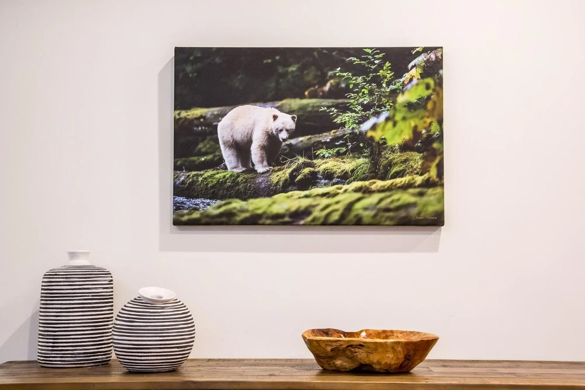 Decorative detail in Kasper's Den by Revelstoke Vacations