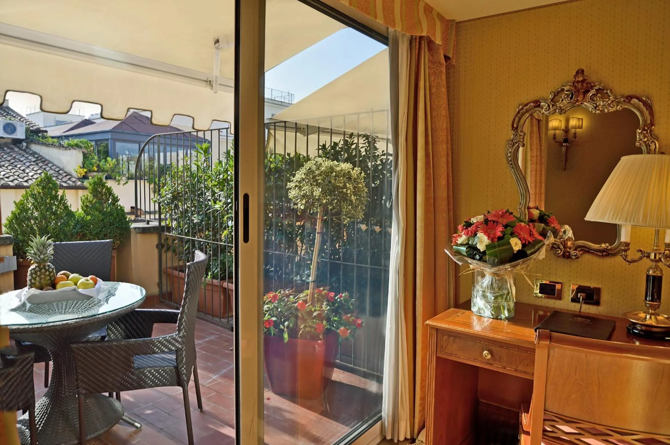Balcony/Terrace in Hotel Homs
