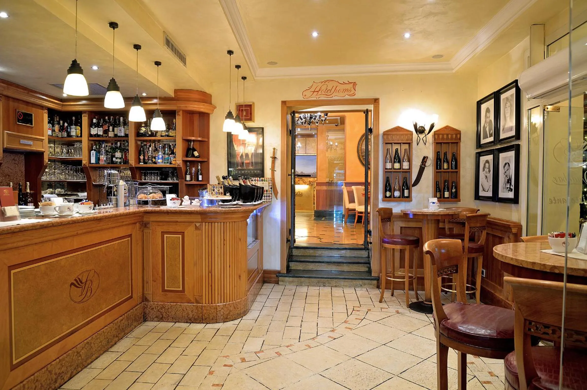 Lounge or bar in Hotel Homs