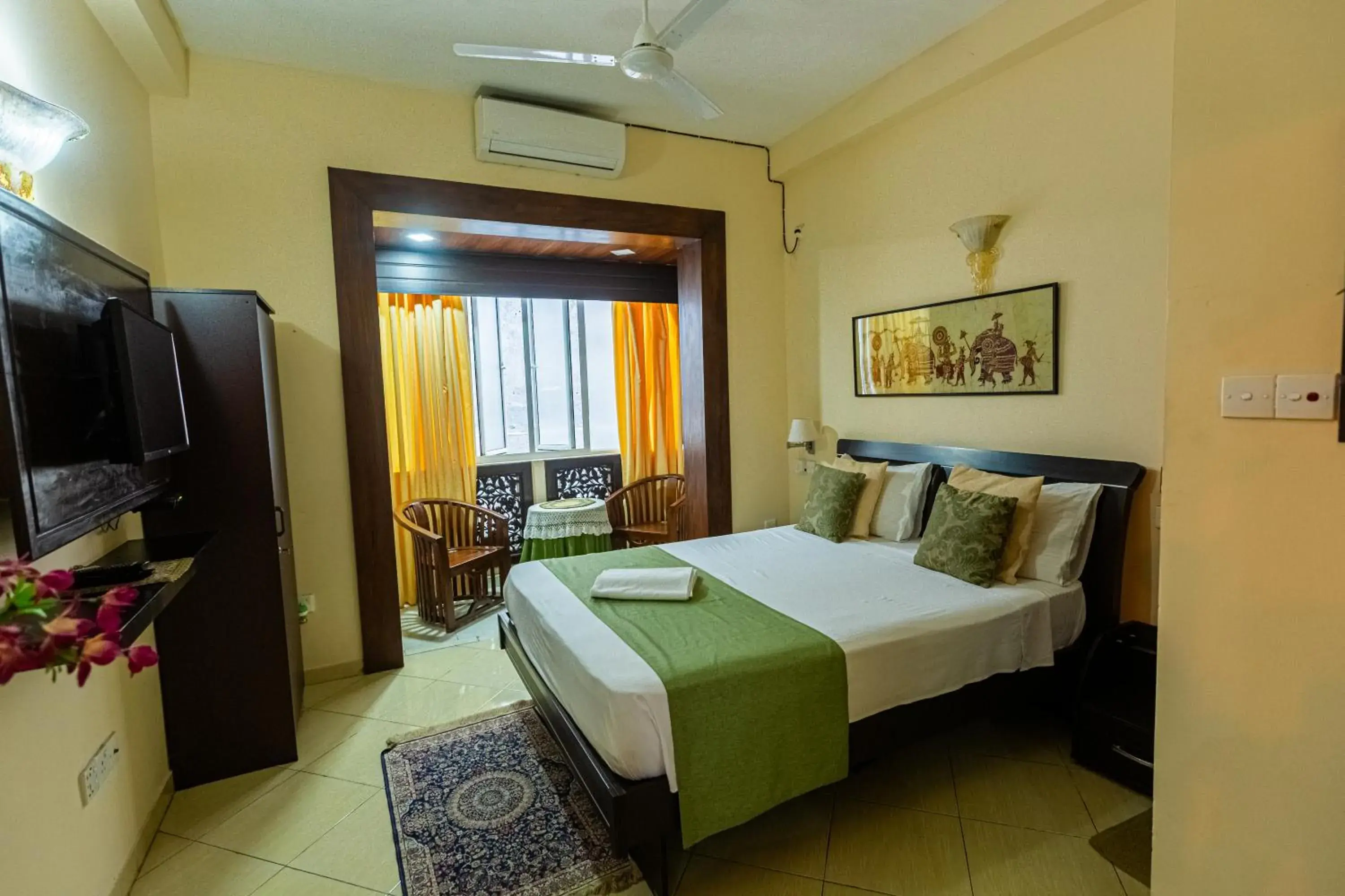 Double Room with Balcony in Fort Thari Inn Double Room with Balcony in Fort Thari Inn