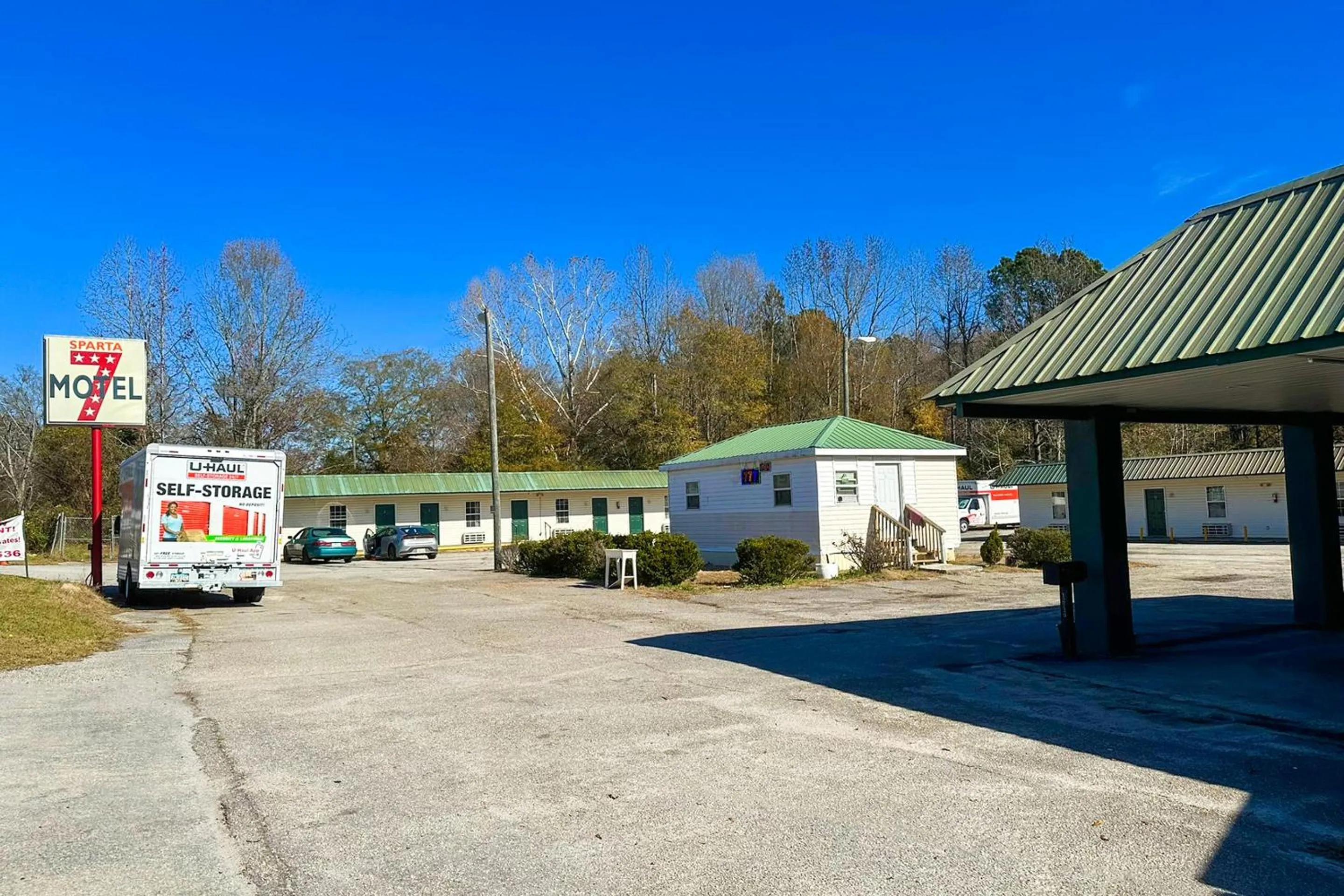 On site in Sparta Seven Motel By OYO near Milledgeville