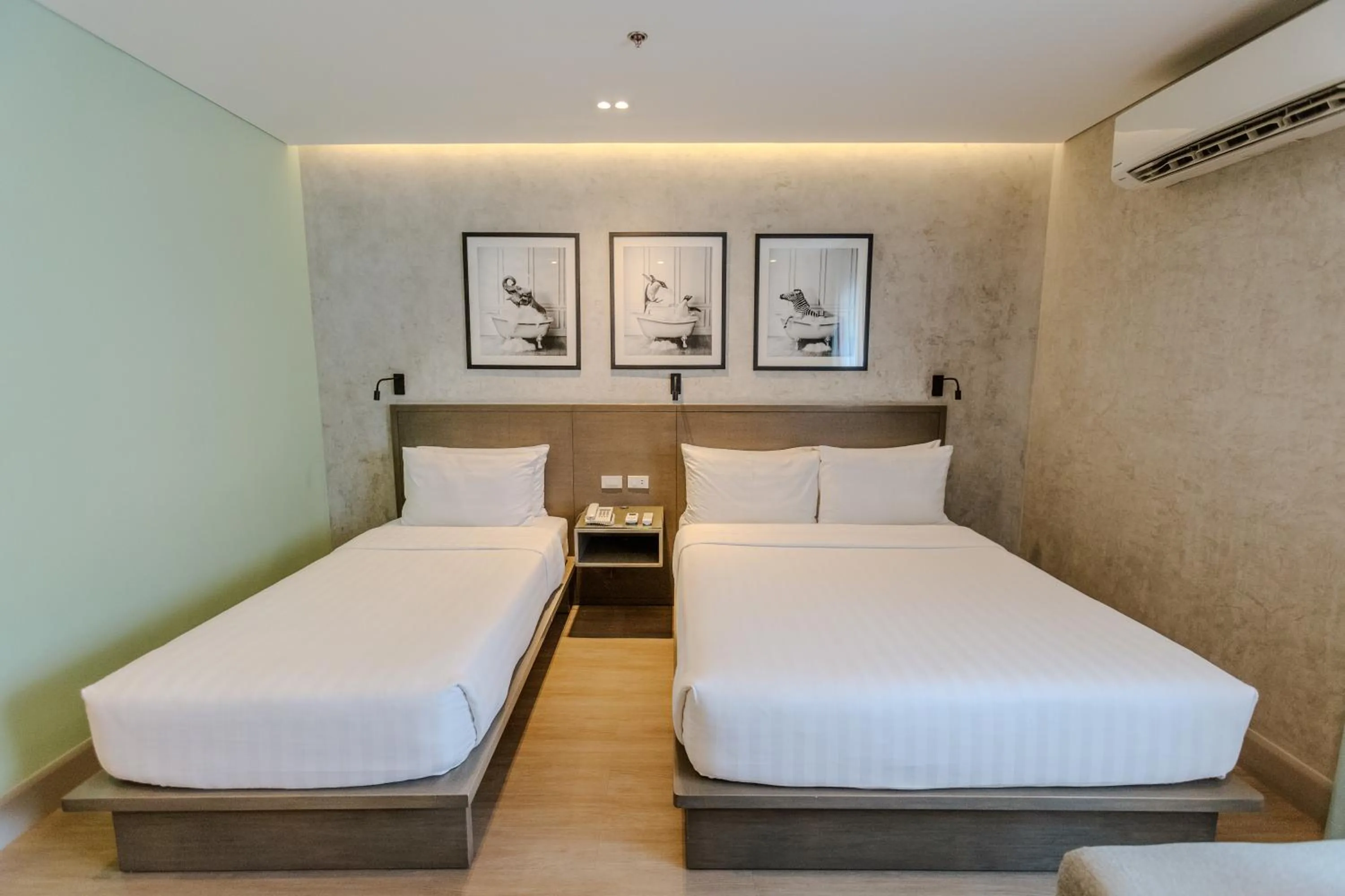 Bedroom, Bed in Primeway Suites Cebu