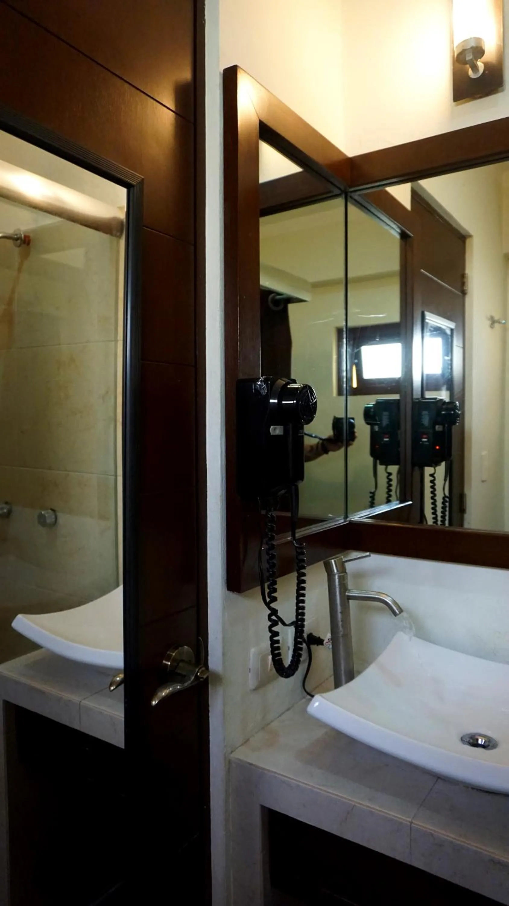 Toilet in Hotel Eleven