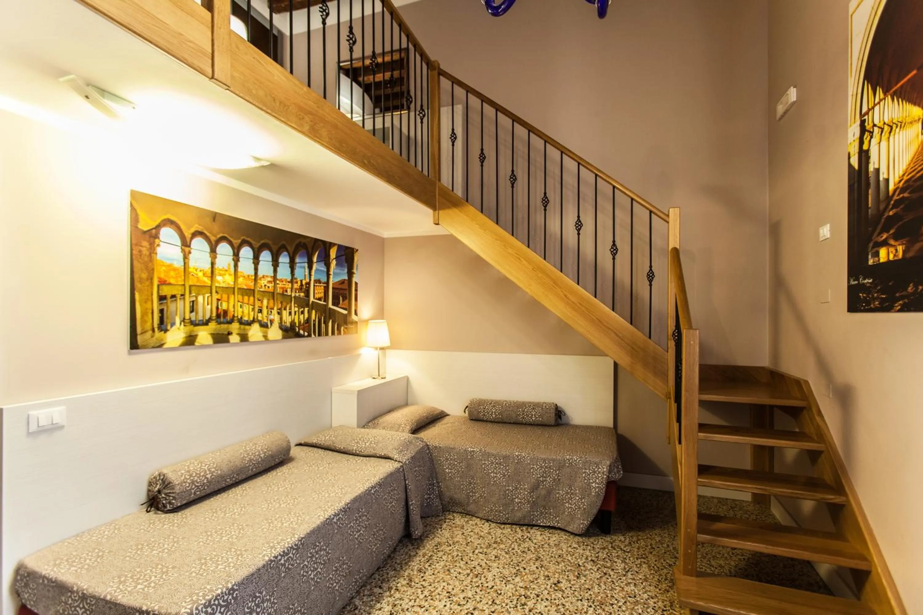 Decorative detail in Foresteria Levi