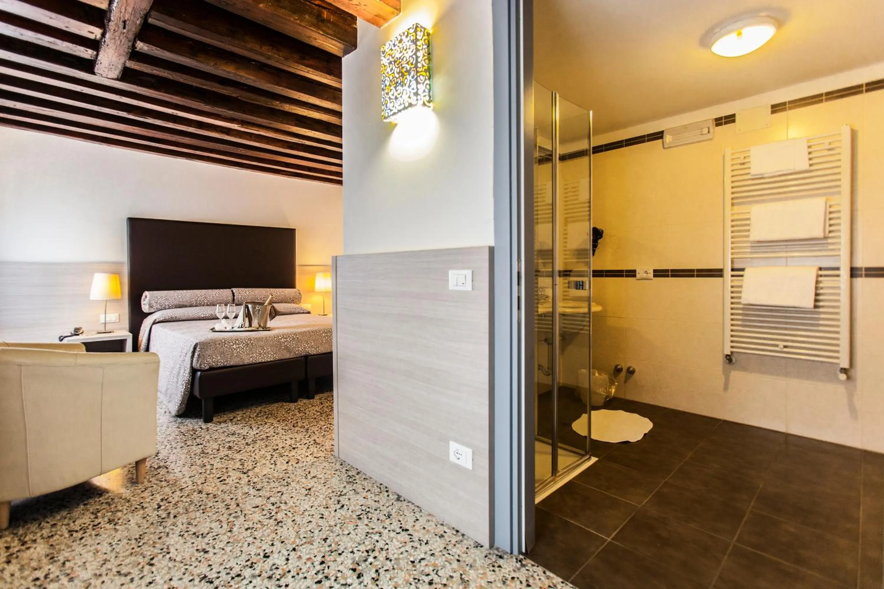 Bed in Foresteria Levi