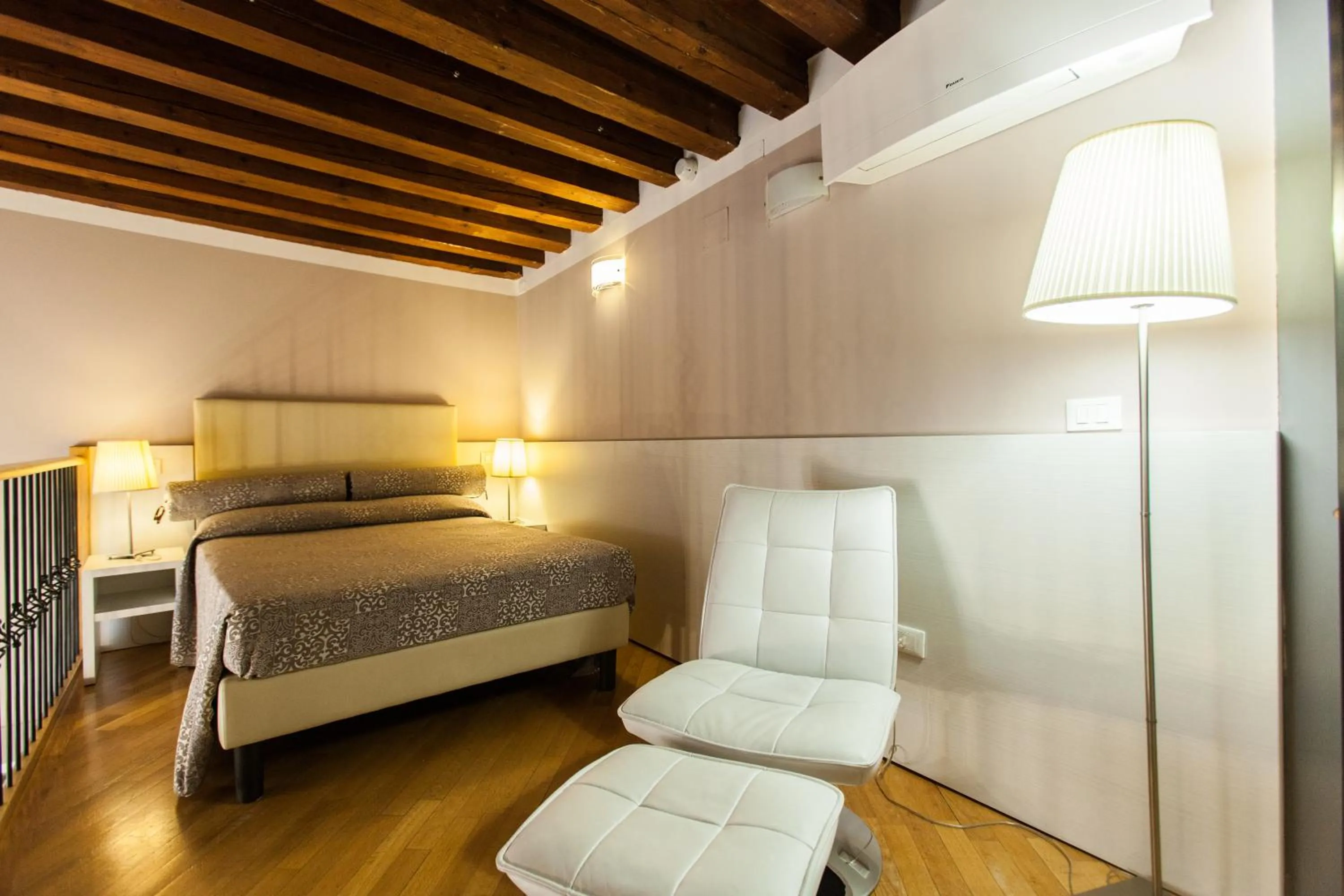 Bed in Foresteria Levi