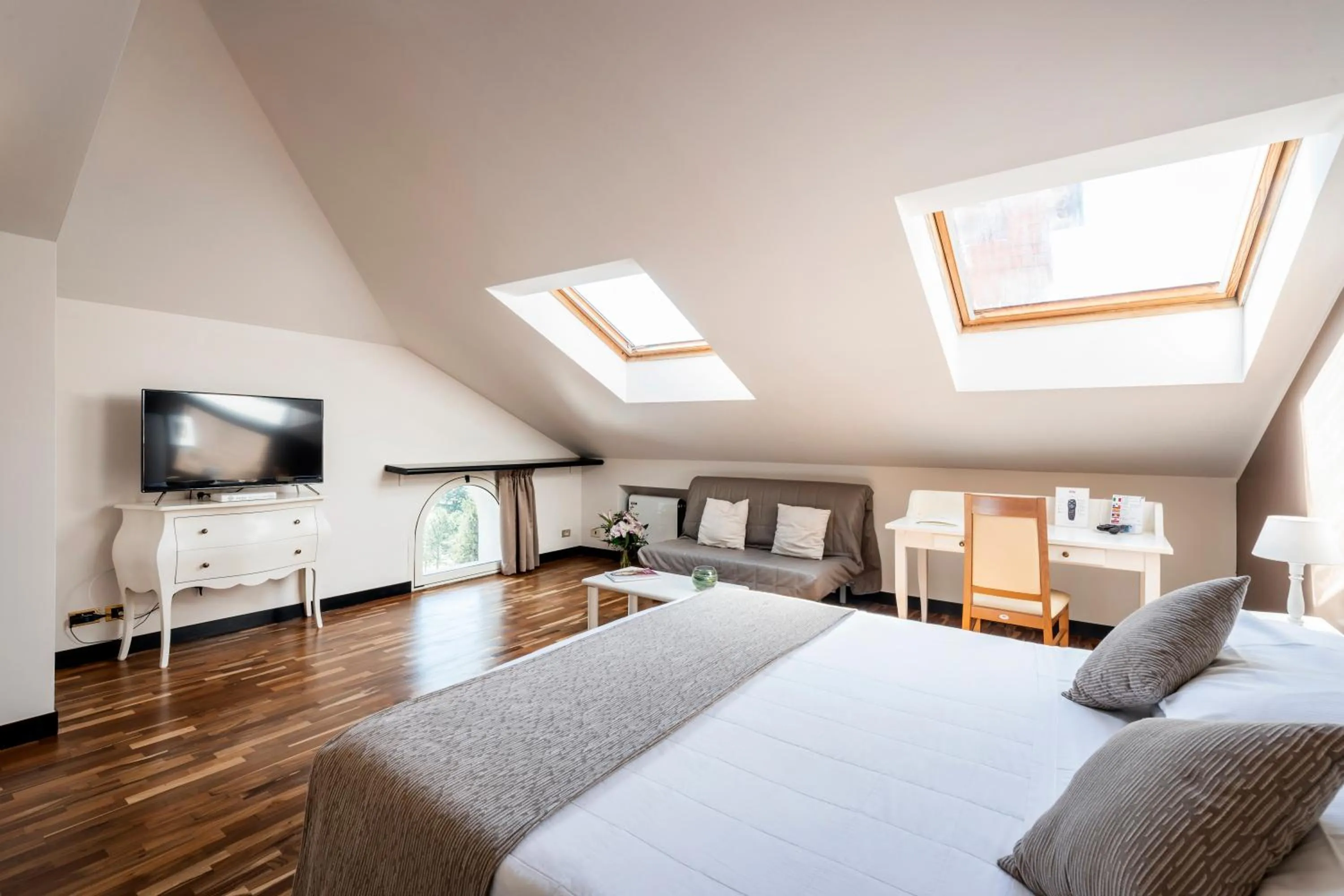 Bedroom, Bed in Hotel Asnigo