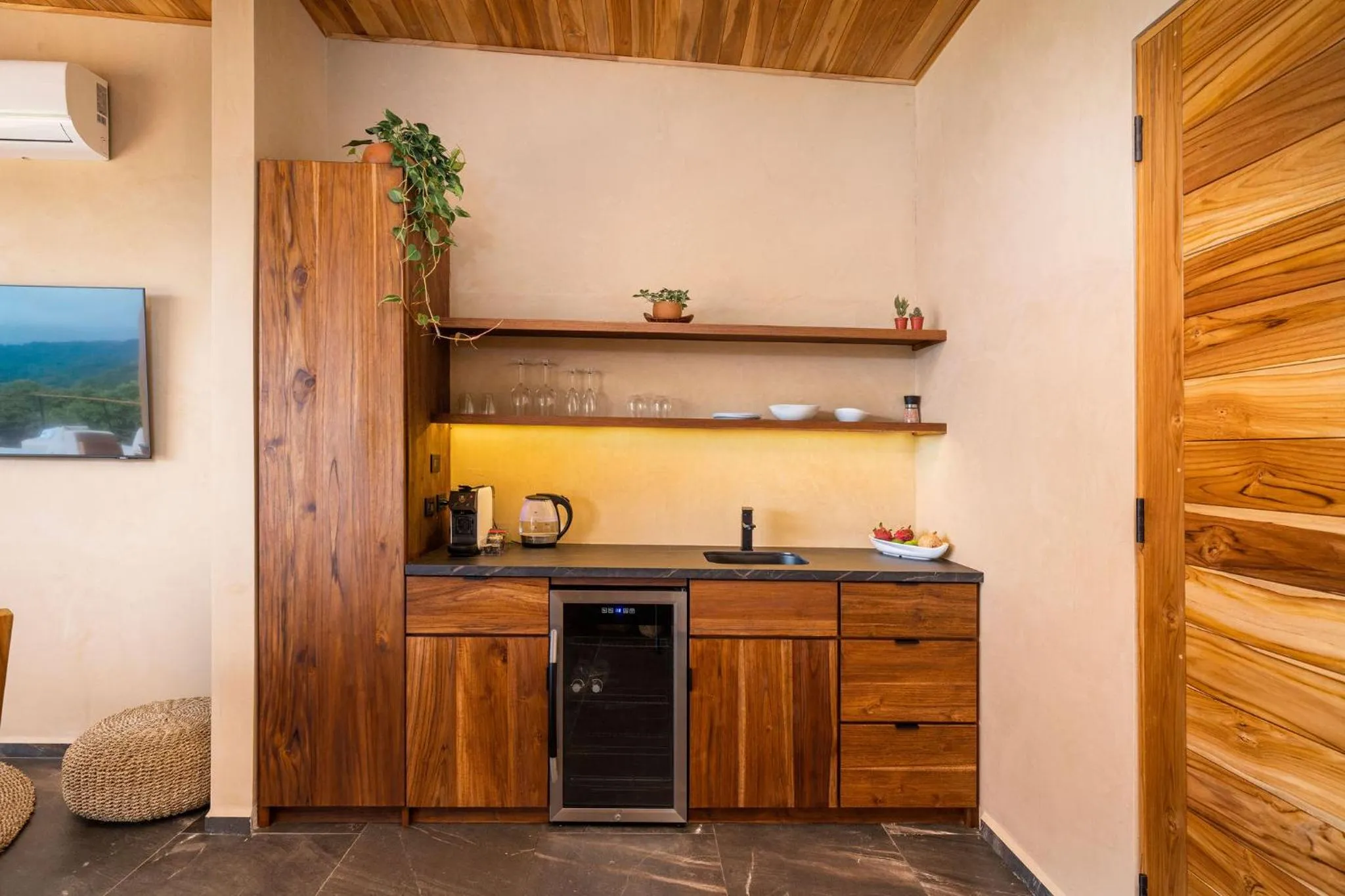 Kitchen or kitchenette in LALOON Luxury Suites - Adults Only