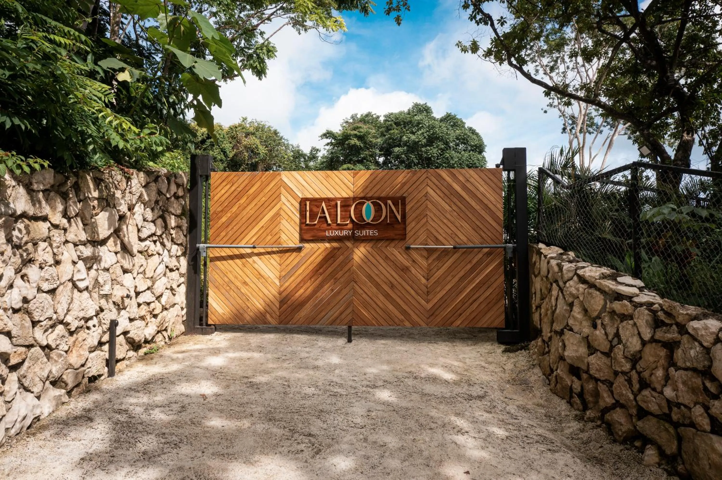 Facade/entrance in LALOON Luxury Suites - Adults Only