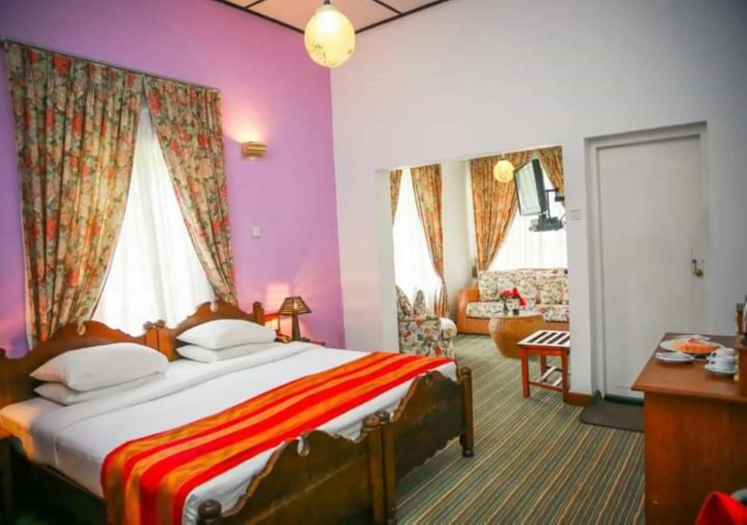 Bed in Hotel Glendower