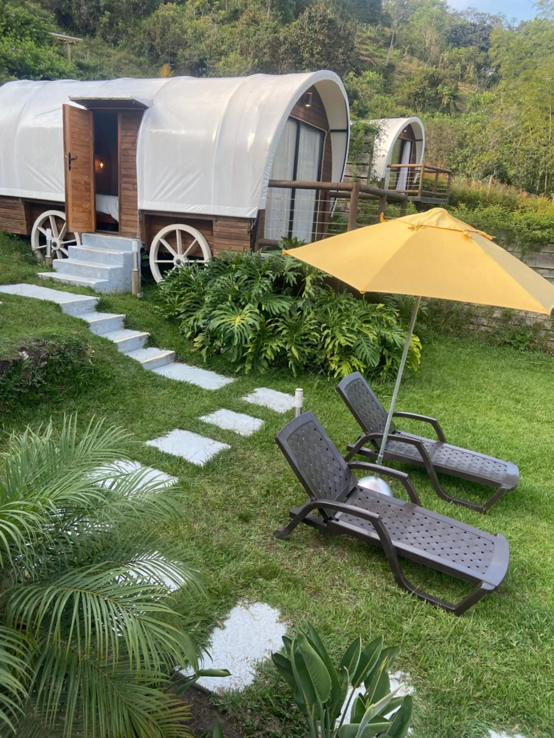 sunbed in Glamping La Cepa GUATAPÉ