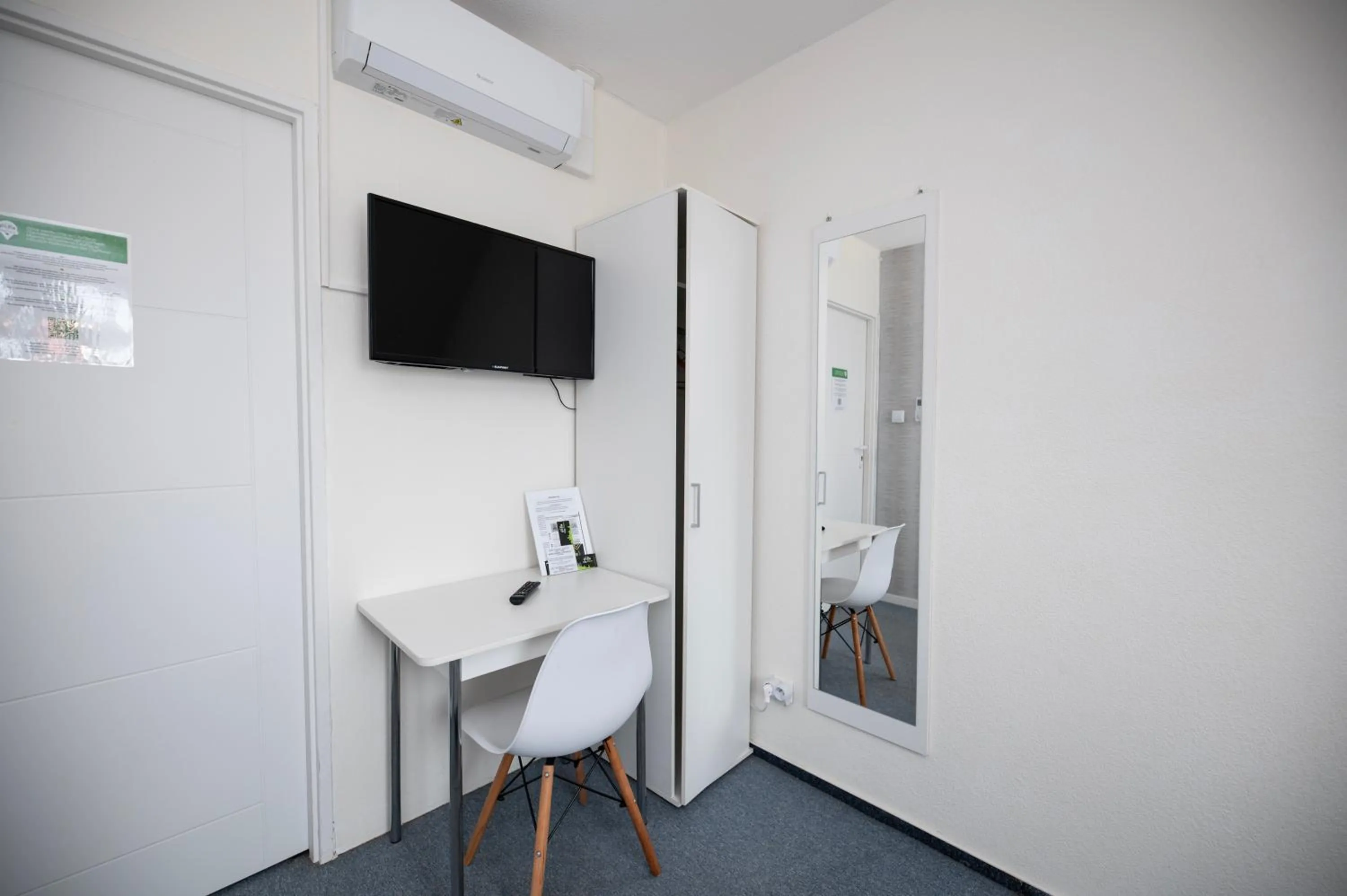 TV and multimedia in City Place Noclegi