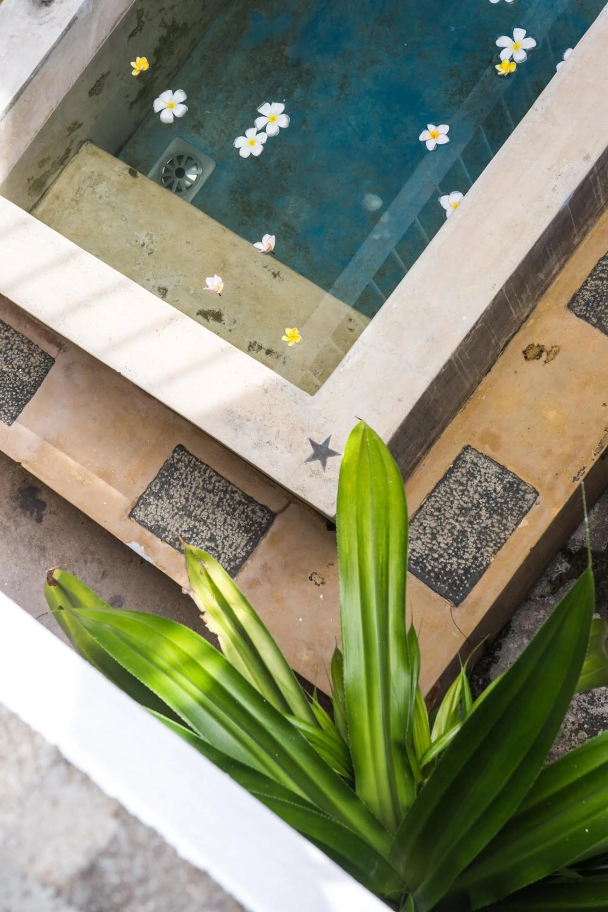 Bathroom in Villa White Queen Resort & Spa
