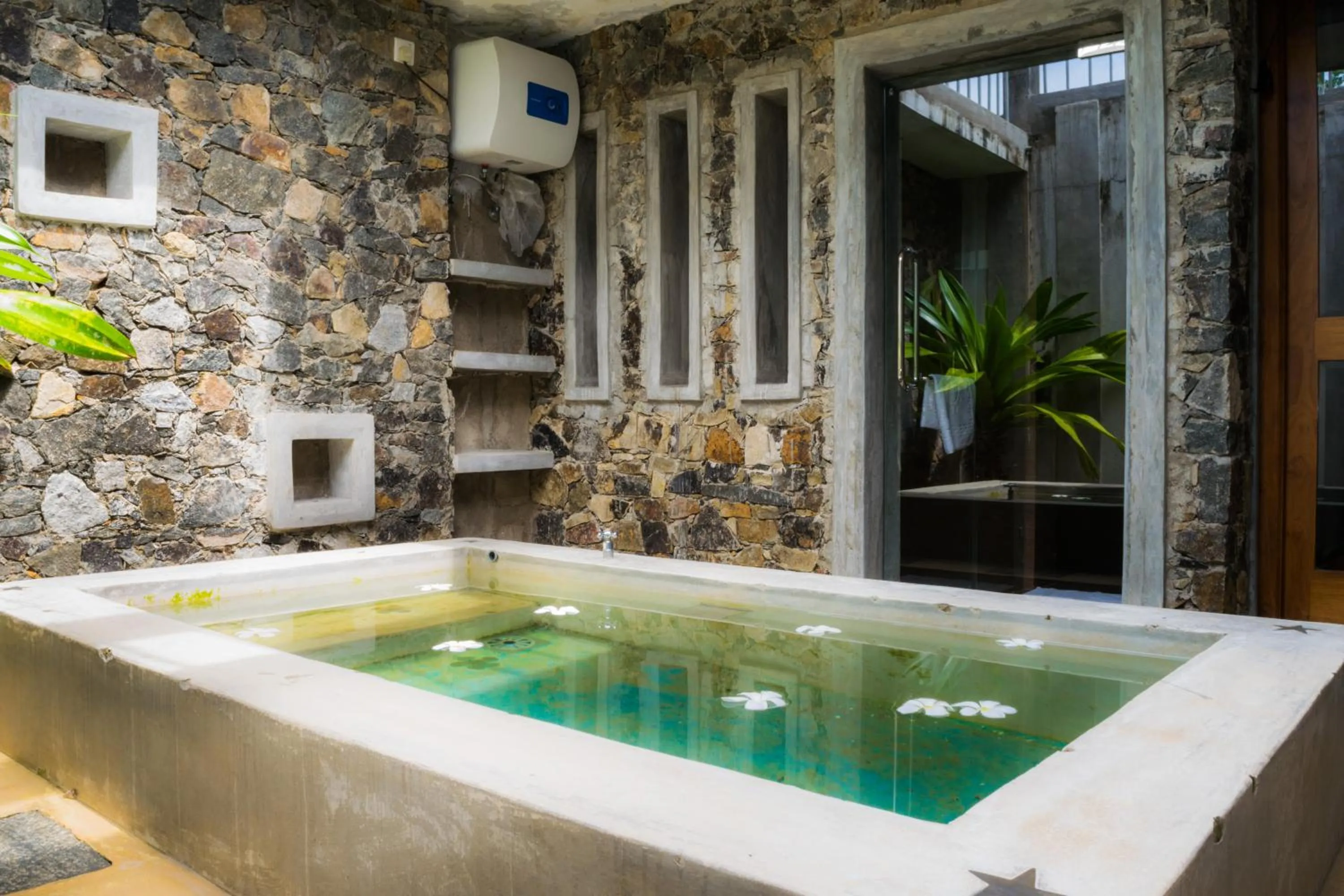 Spa and wellness centre/facilities in Villa White Queen Resort & Spa