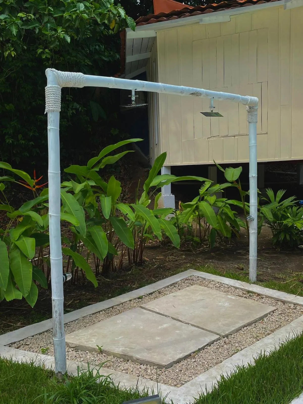 Shower in Grand Park Manuel Antonio - Adults Only