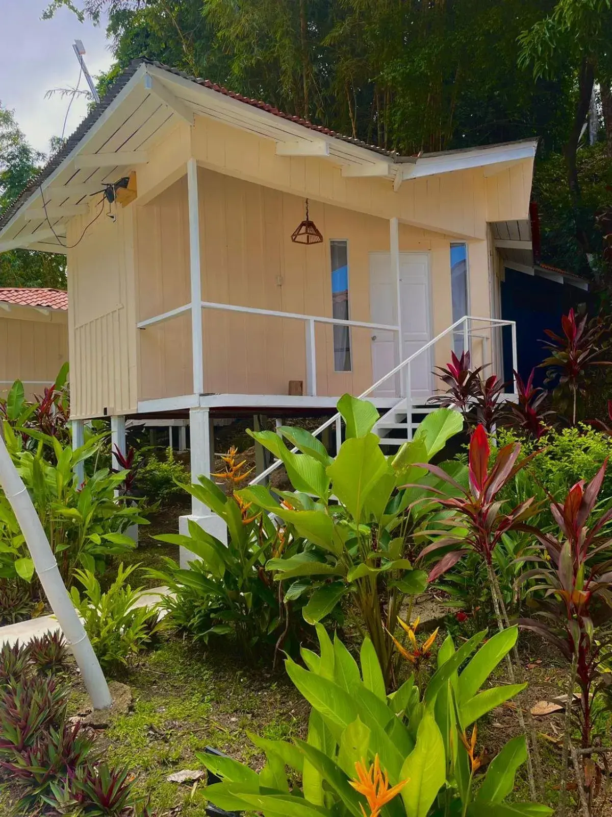 Deluxe Bungalow with Garden View in Grand Park Manuel Antonio - Adults Only Deluxe Bungalow with Garden View in Grand Park Manuel Antonio - Adults Only
