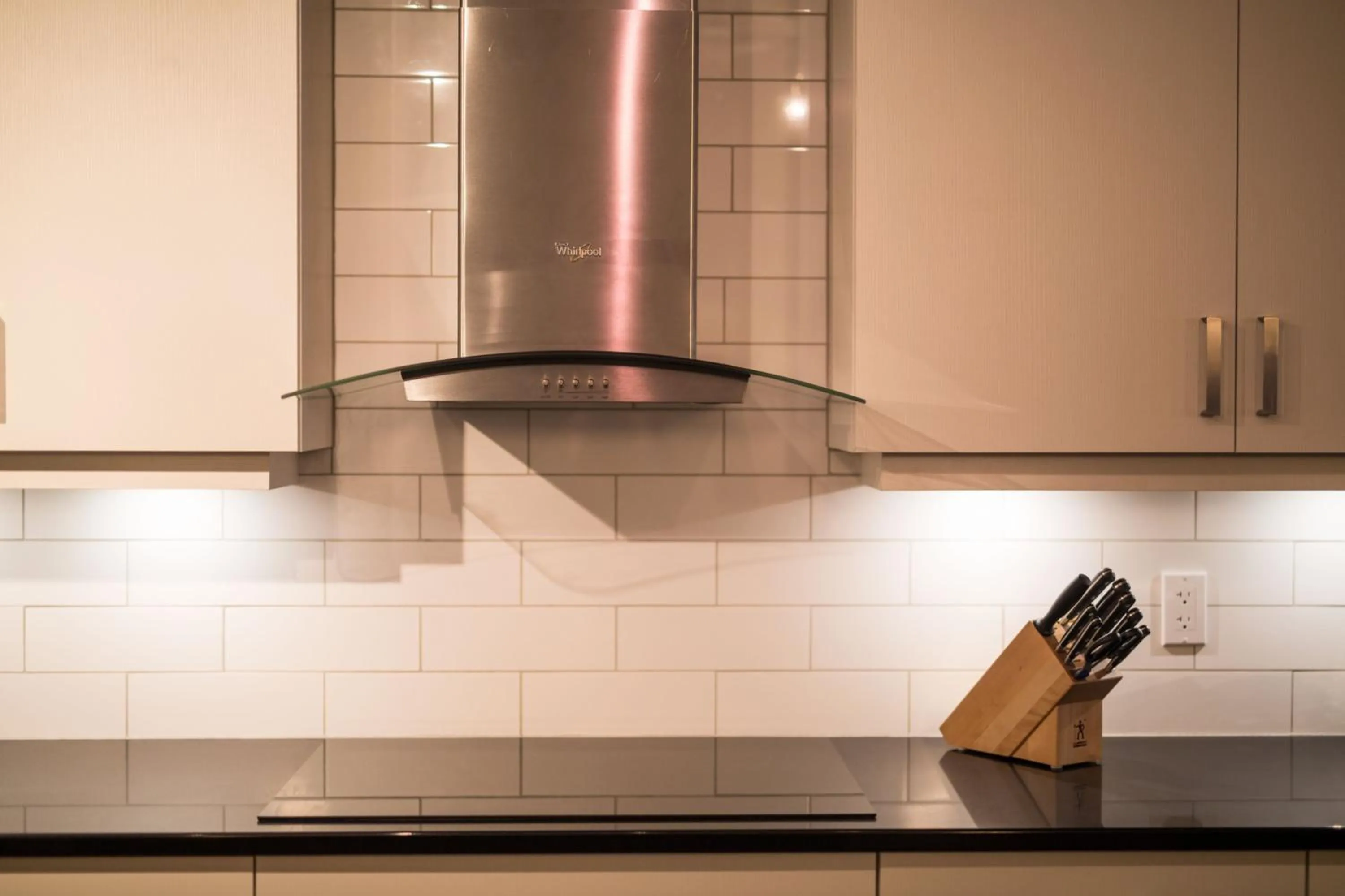 Kitchen or kitchenette in Clipperton Suite by Revelstoke Vacations