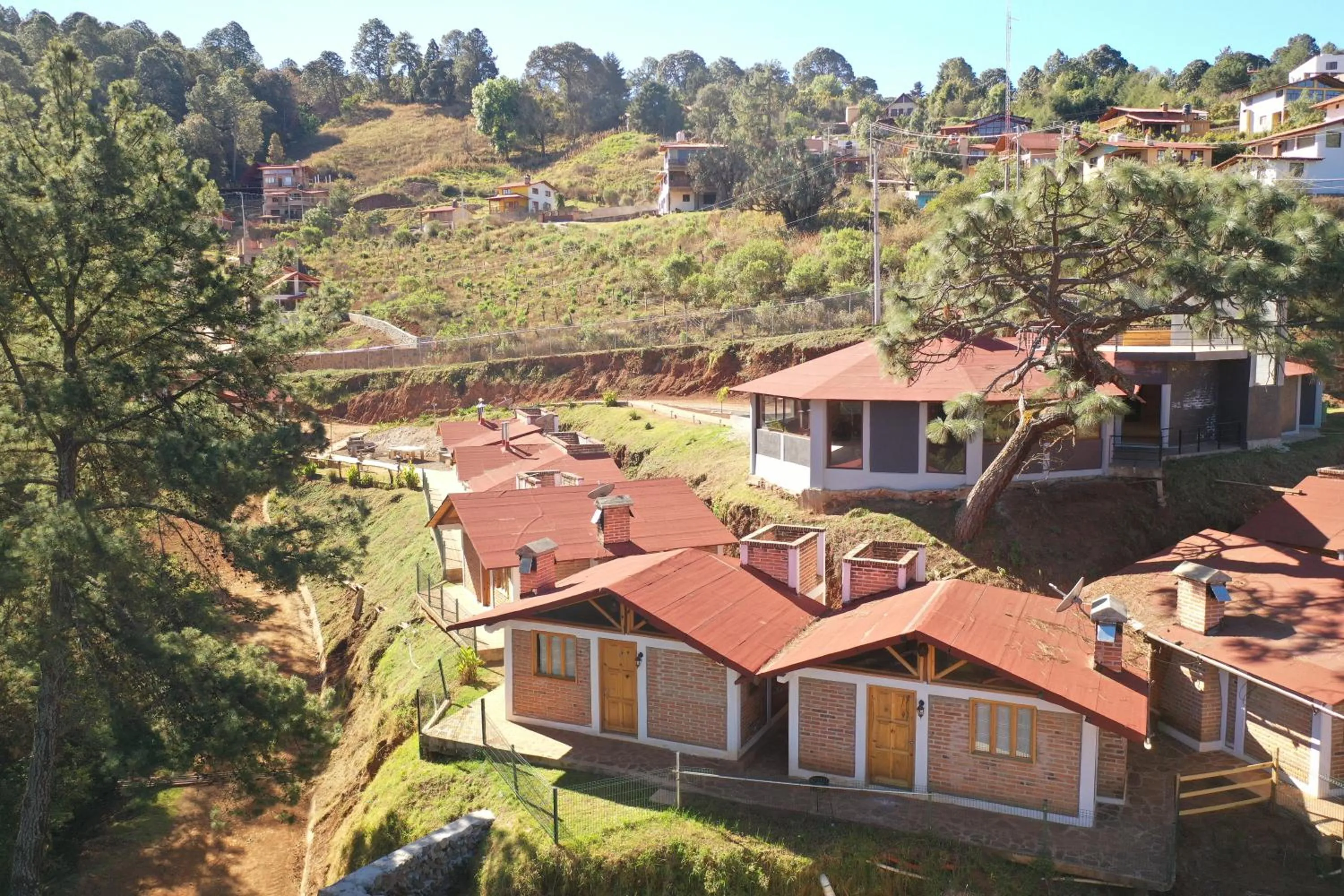 Neighbourhood in Los Pirineos