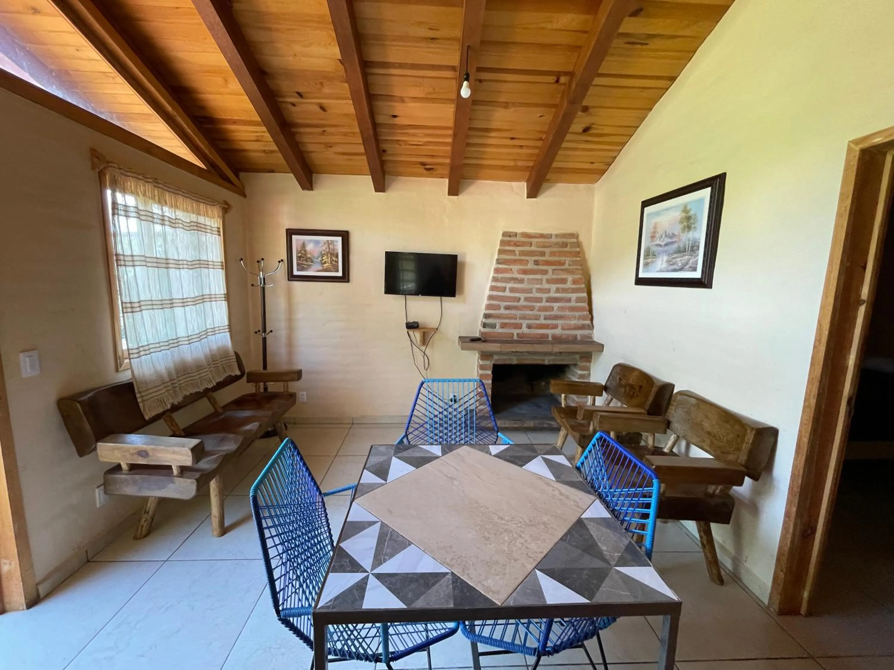 Dining area in Los Pirineos