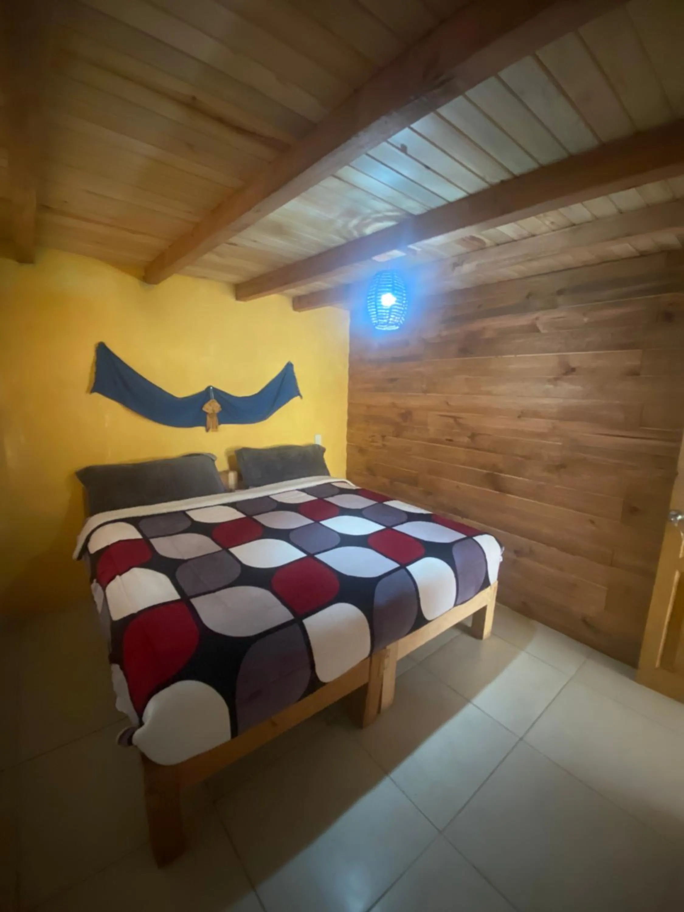 Bed in Los Pirineos