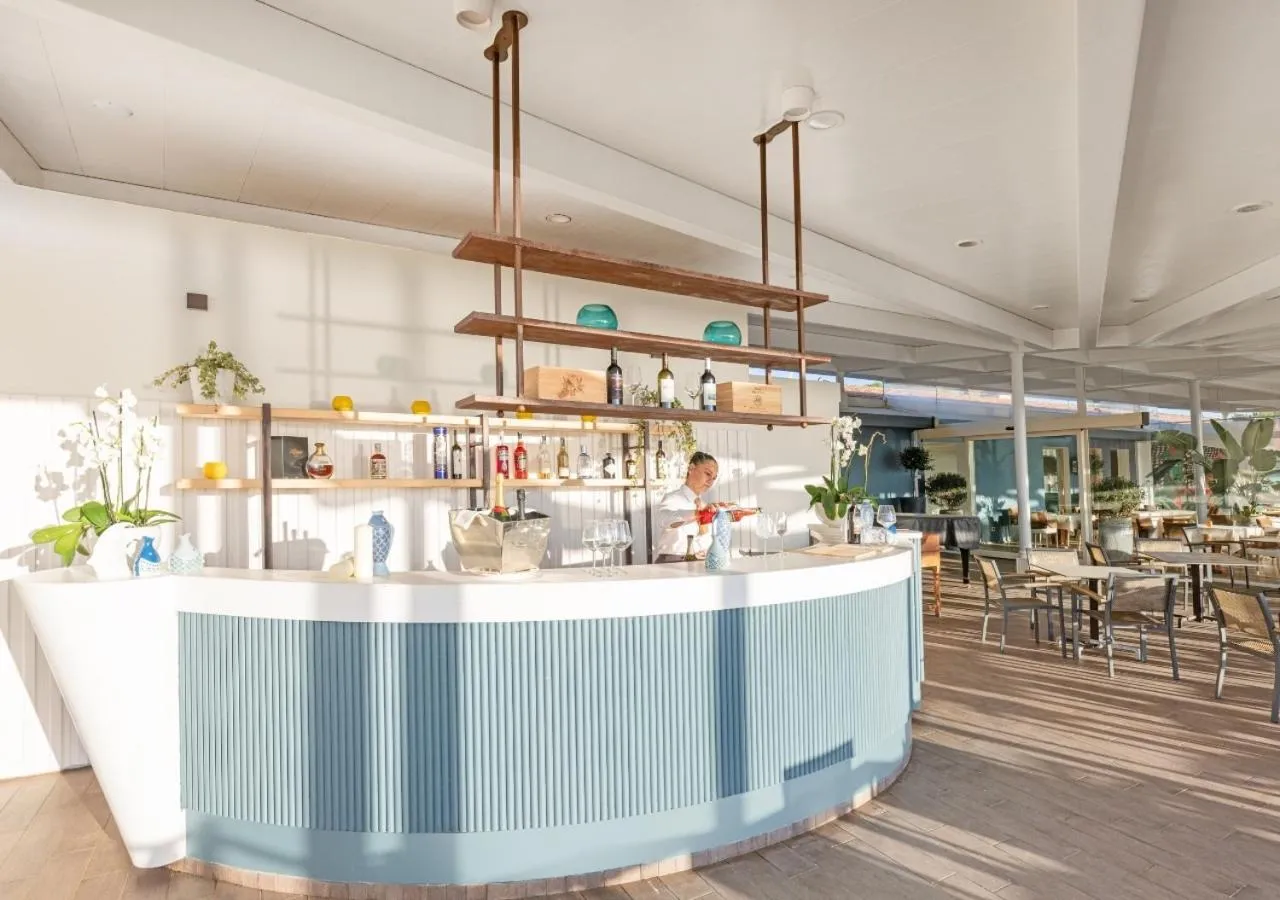 Restaurant/places to eat in Tombolo Talasso Resort